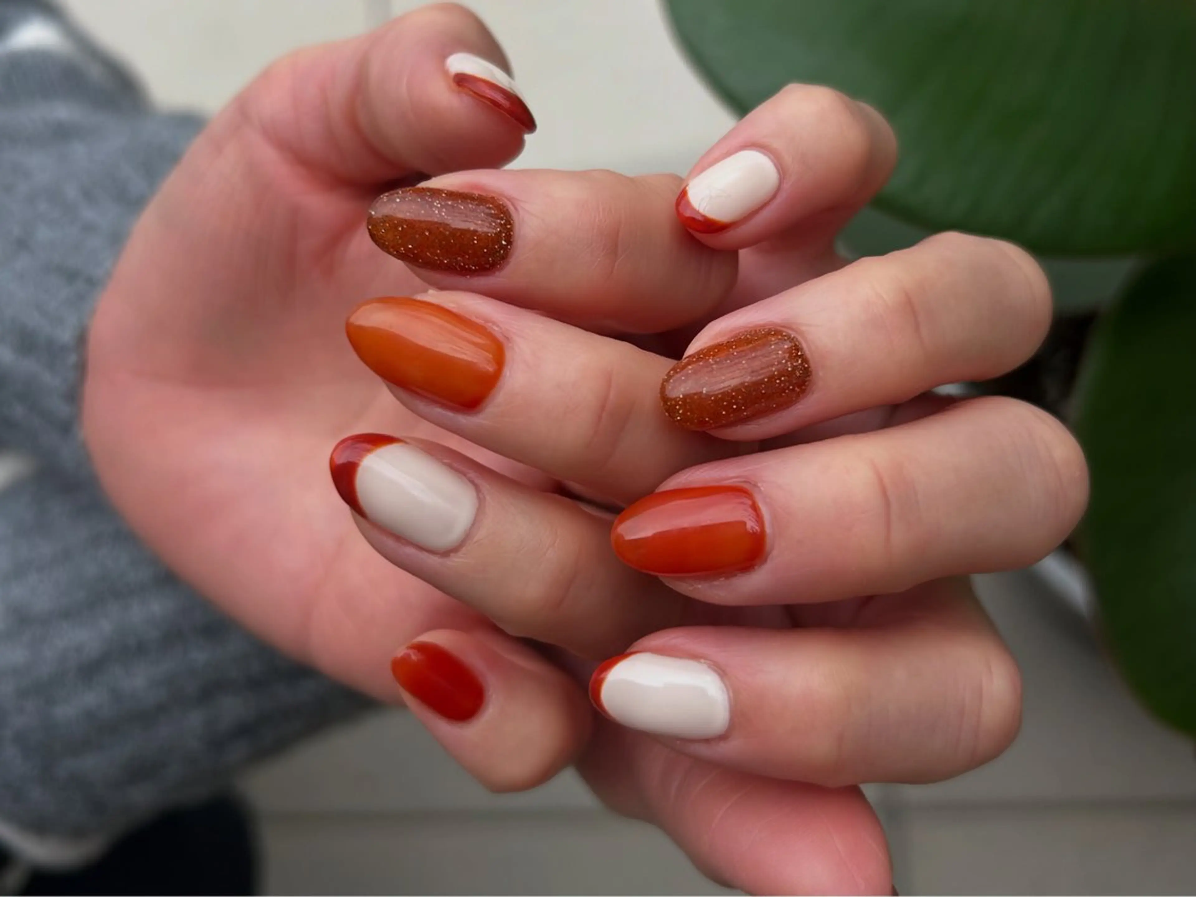 ネイル ハンドネイル KUM 07のネイルデザイン