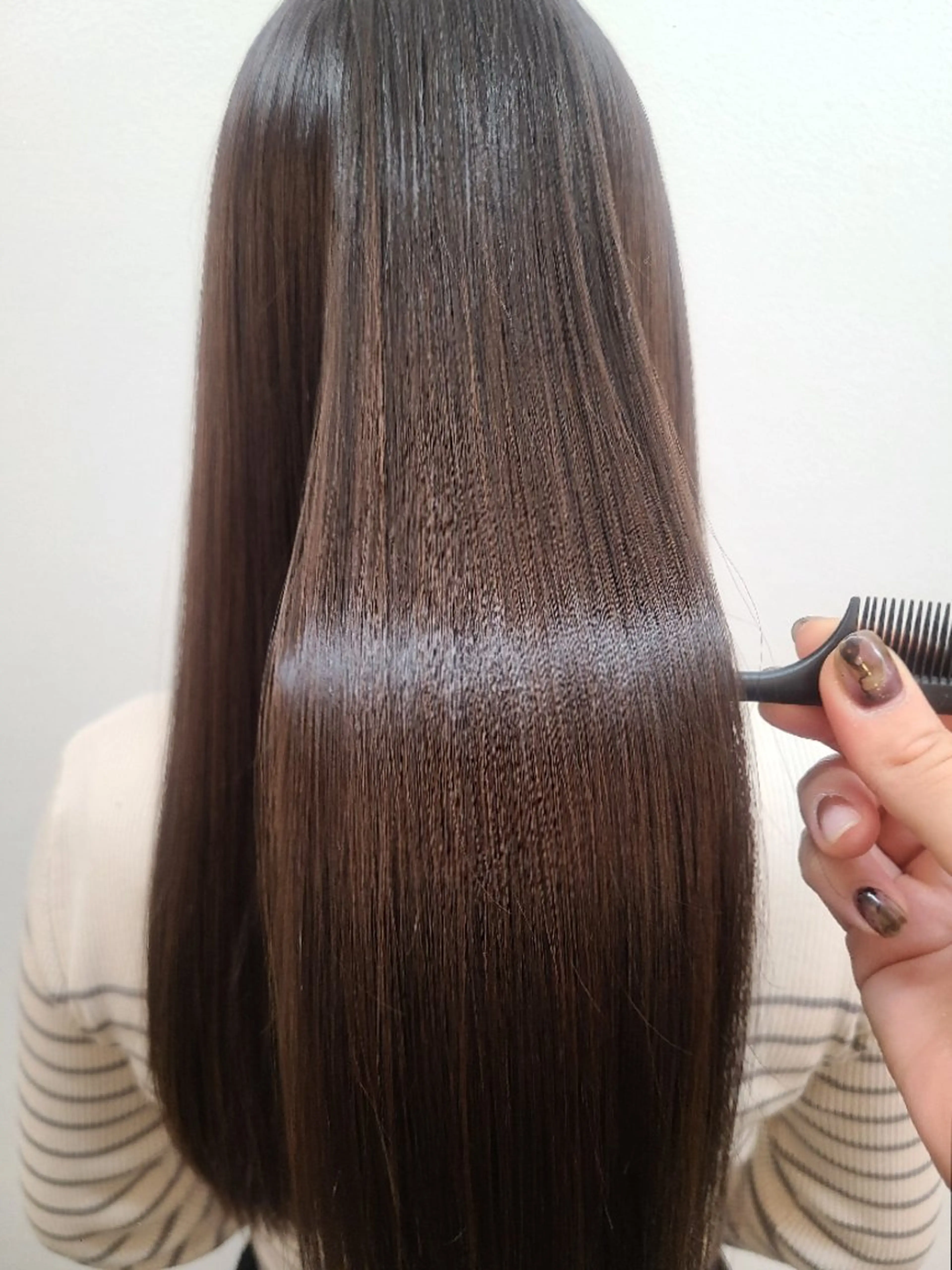 ロング 髪質改善 トリートメント yolo.所属・夜特化型ヘアサロン 𓃱yolo.タナベのヘアスタイル