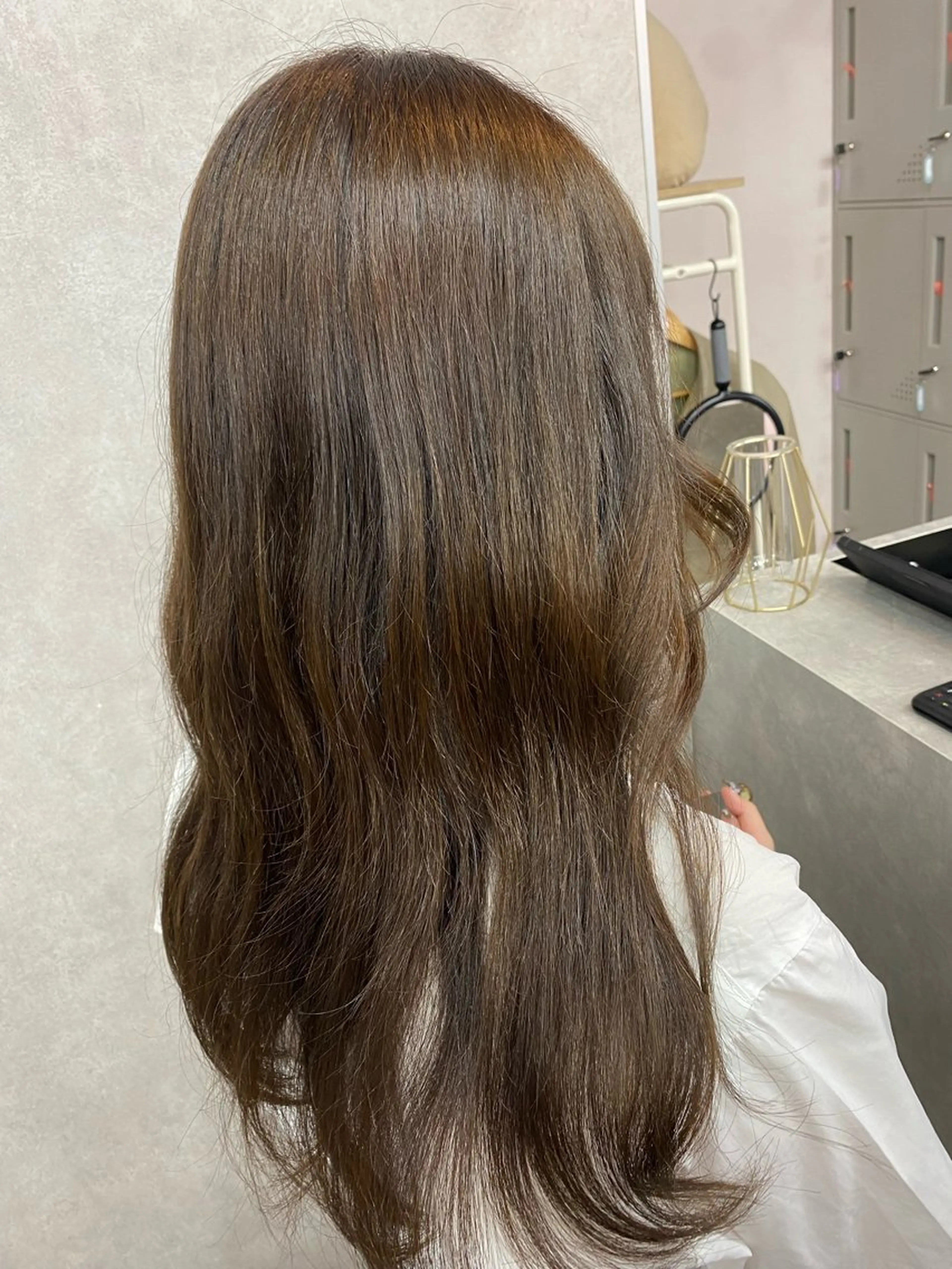 ロング カット ヘアカラー トリートメント ヘッドスパ 🩶西 雪乃/透明感 🫧/赤み消し✨🩶のヘアスタイル