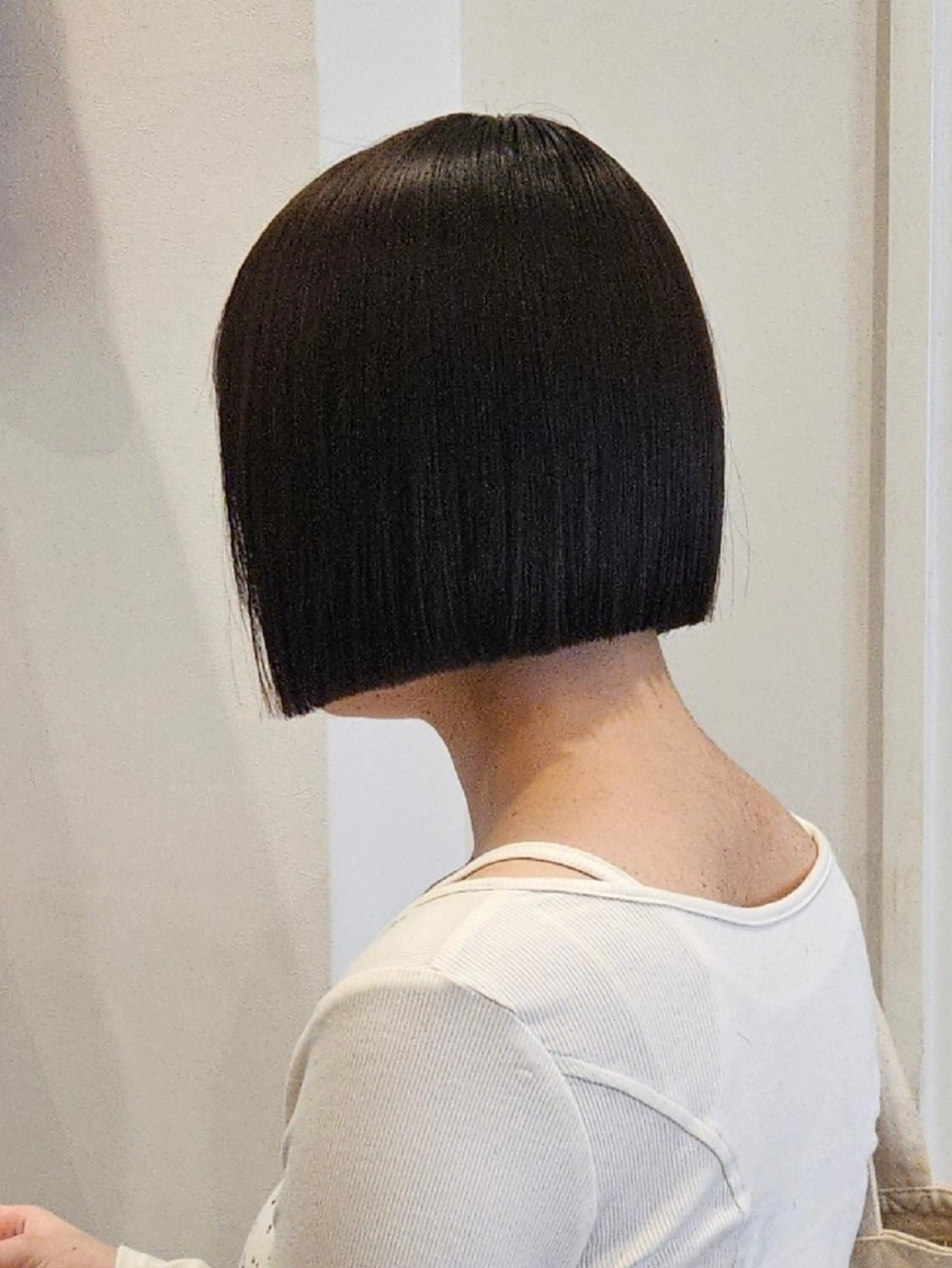 ショート 切りっぱなしボブ ボブ カット ill 天神大名所属・YOKUTO 透明感カラー/ボブのヘアスタイル