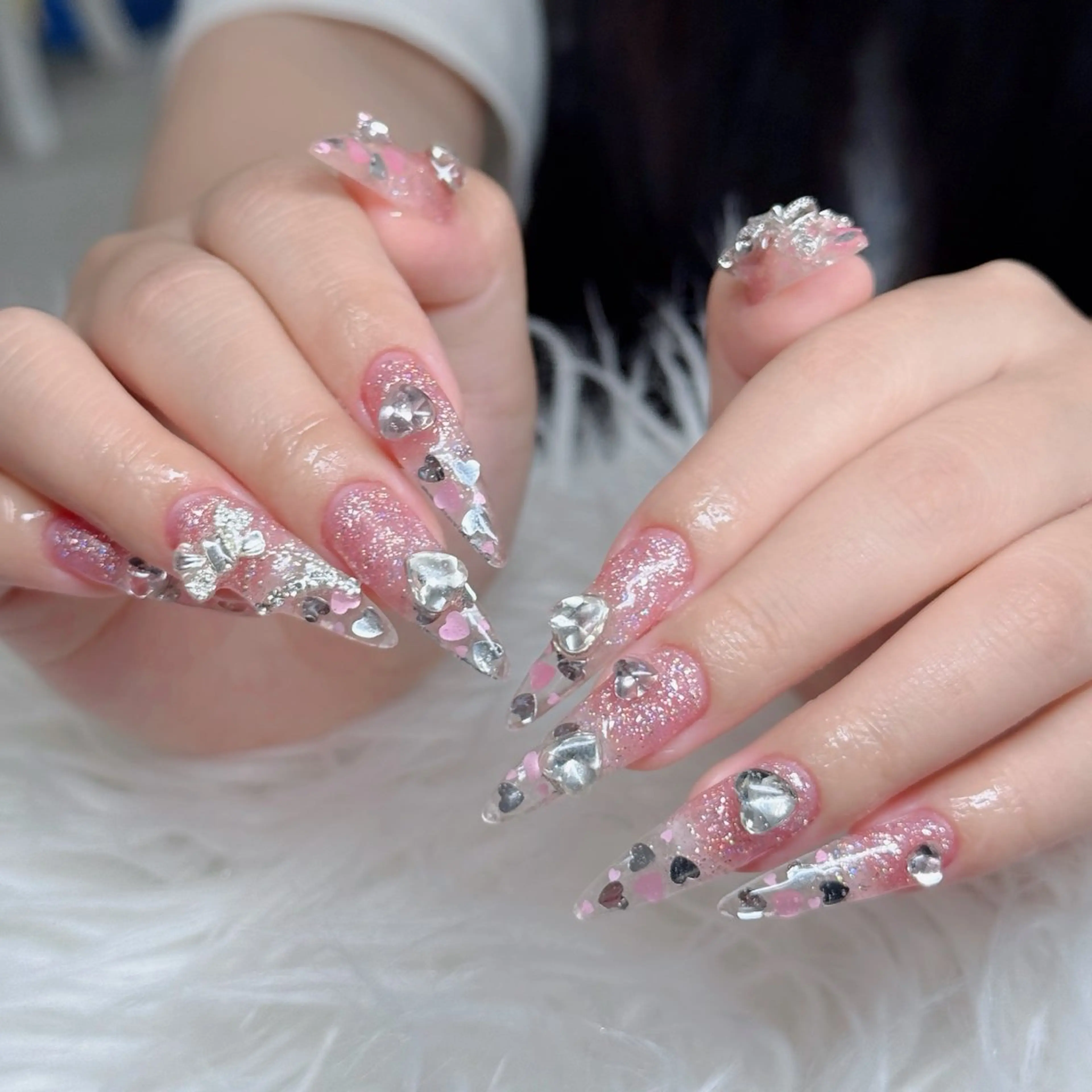 ネイル ロングネイル マグネットネイル リボン 夏ネイル スーパーロングネイル ハンドネイル Hani Nail Salonのネイルデザイン