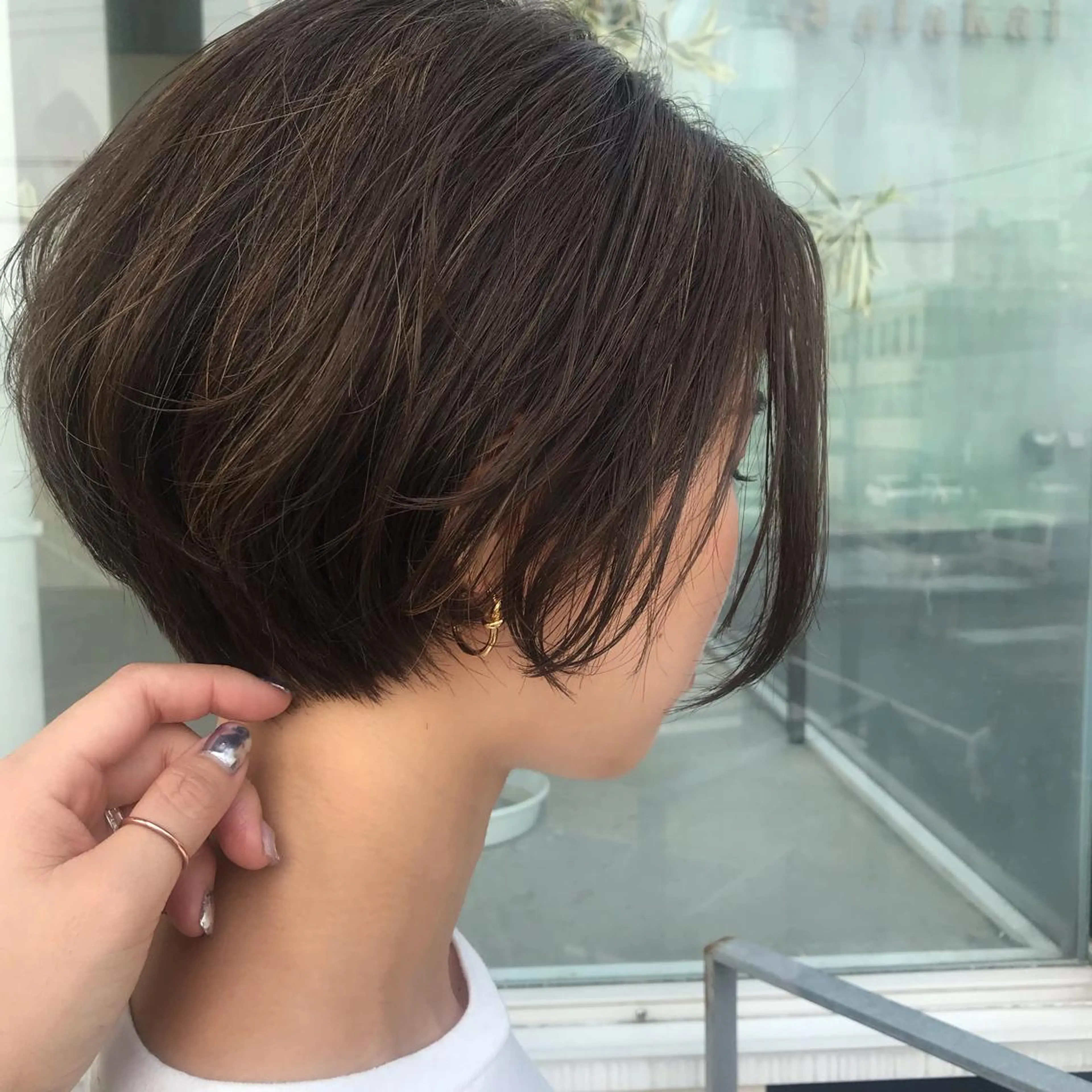 ショート カラー 中村 瑞希のヘアスタイル