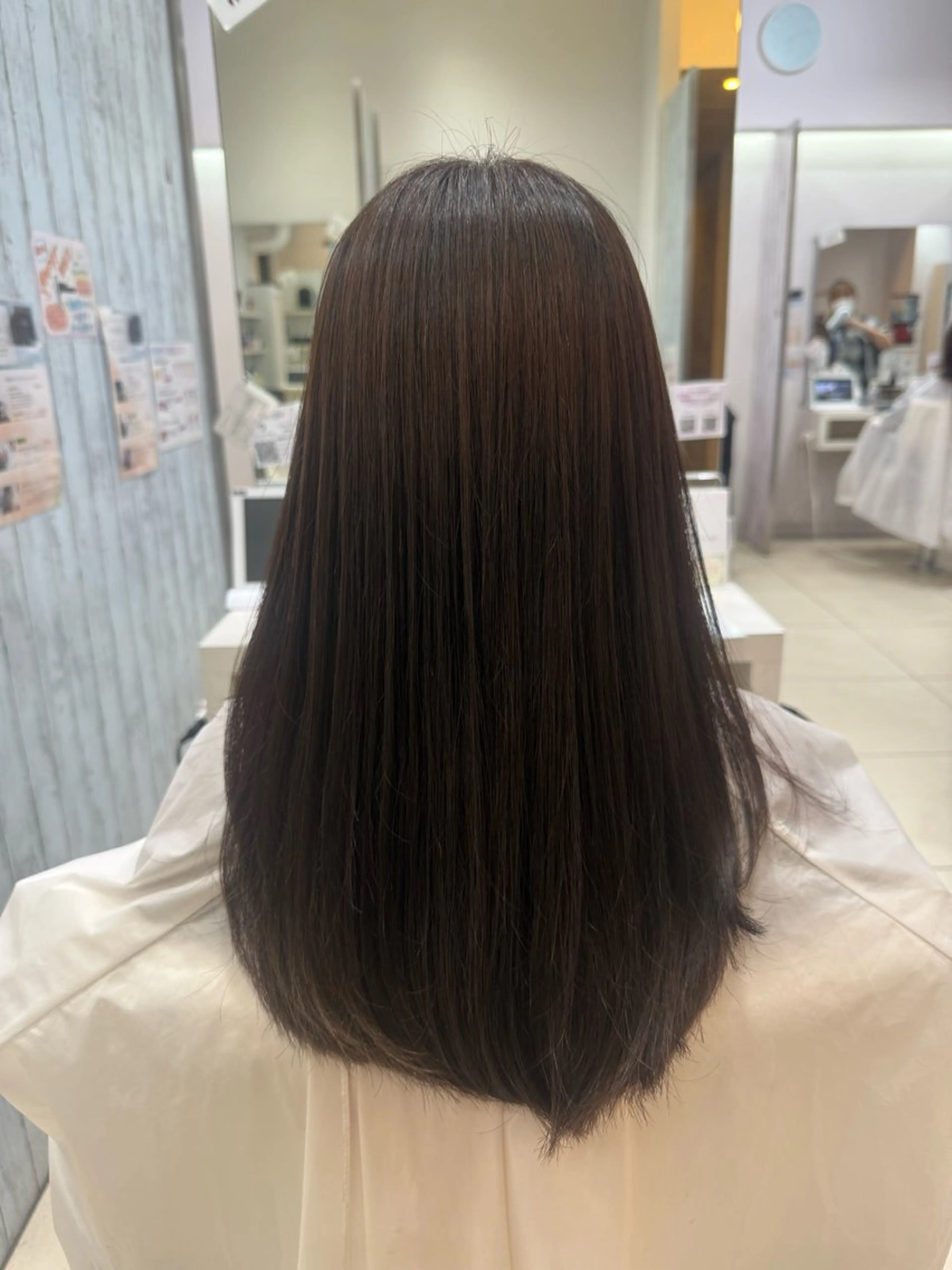 ロング カラー まとまらない髪に🌼 髪質改善｜長島 彩瑛のヘアスタイル