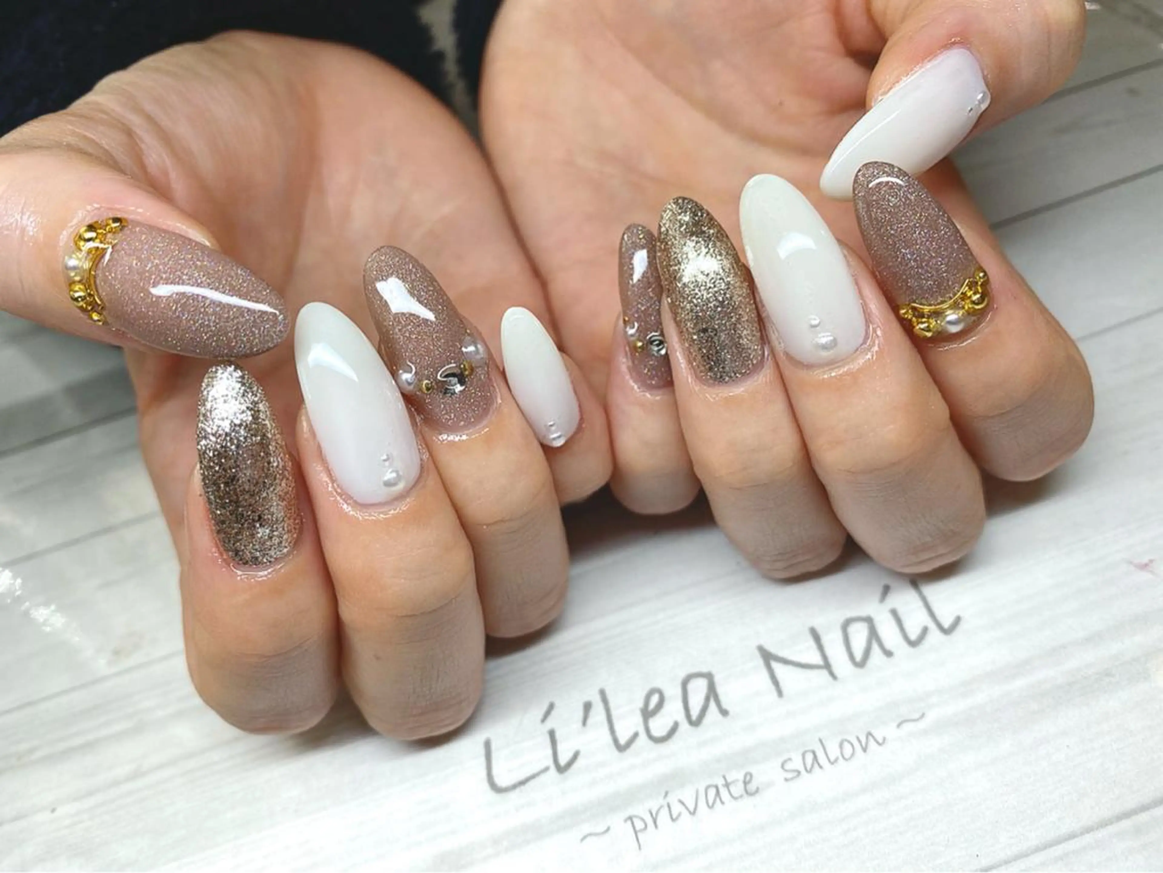 ネイル Li'leaNail AINAのネイルデザイン