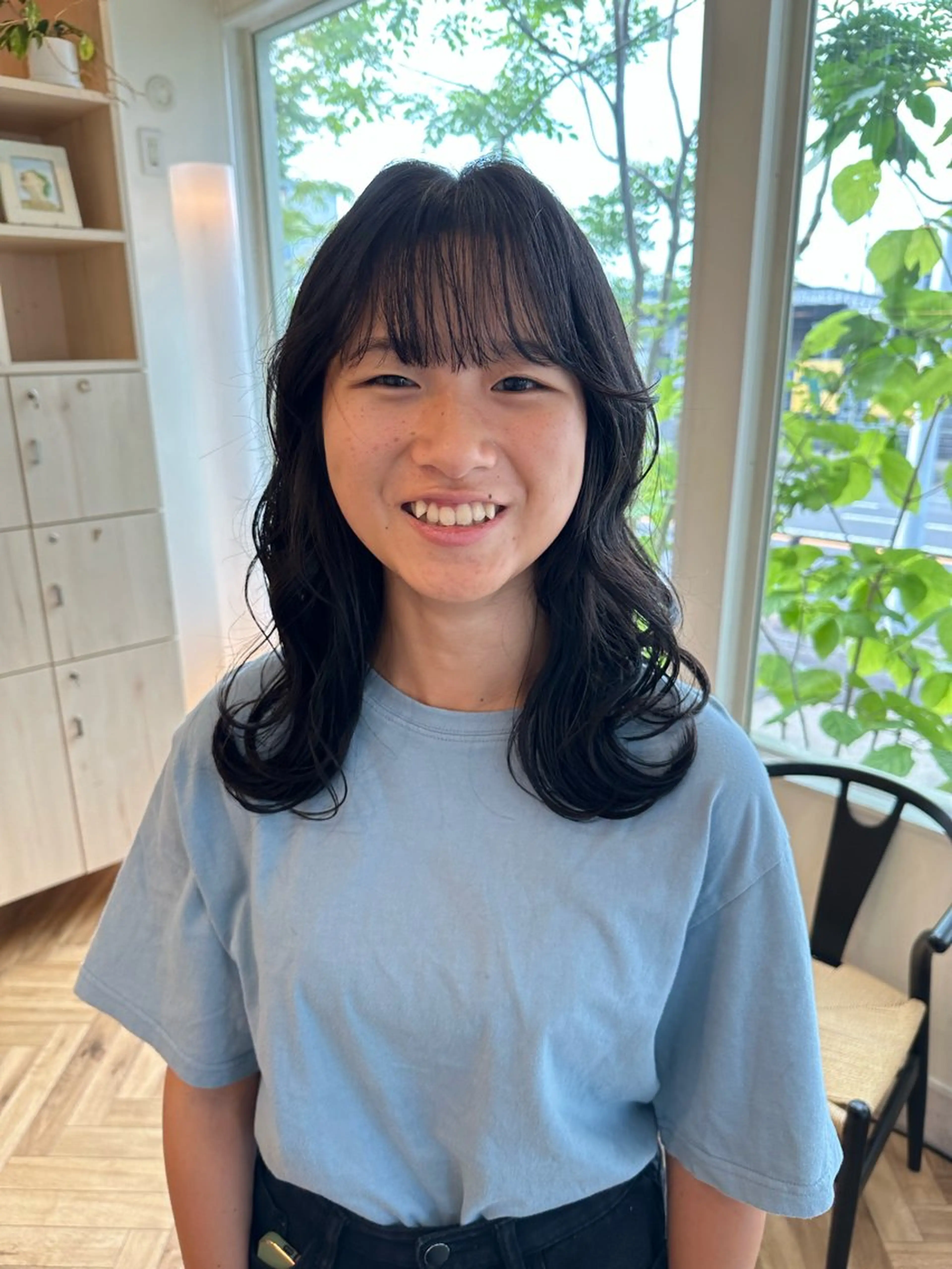 セミロング 奧村 真奈のヘアスタイル