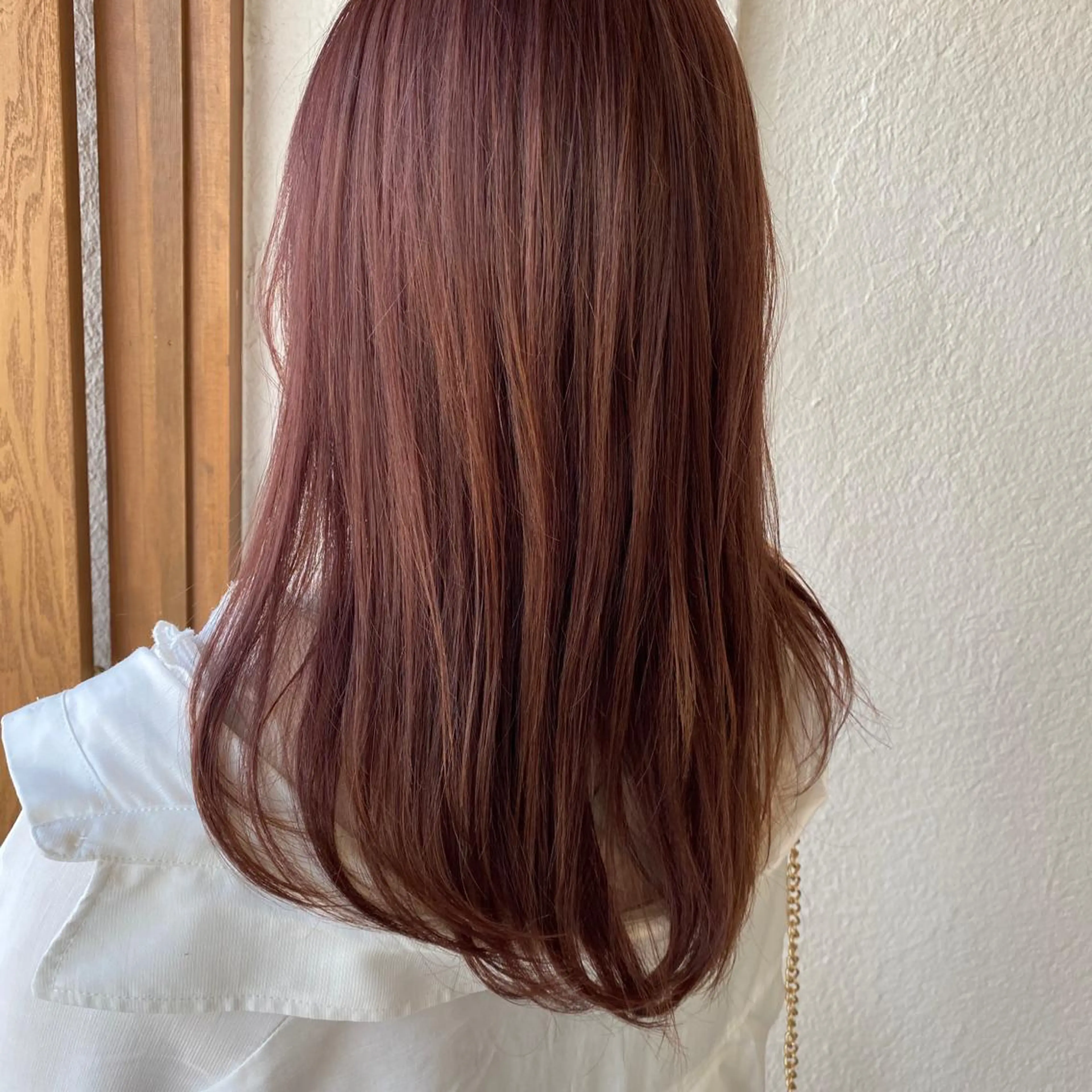 セミロング カラー ベージュカラー ピンクカラー ピンクベージュ 入江 志穂のヘアスタイル