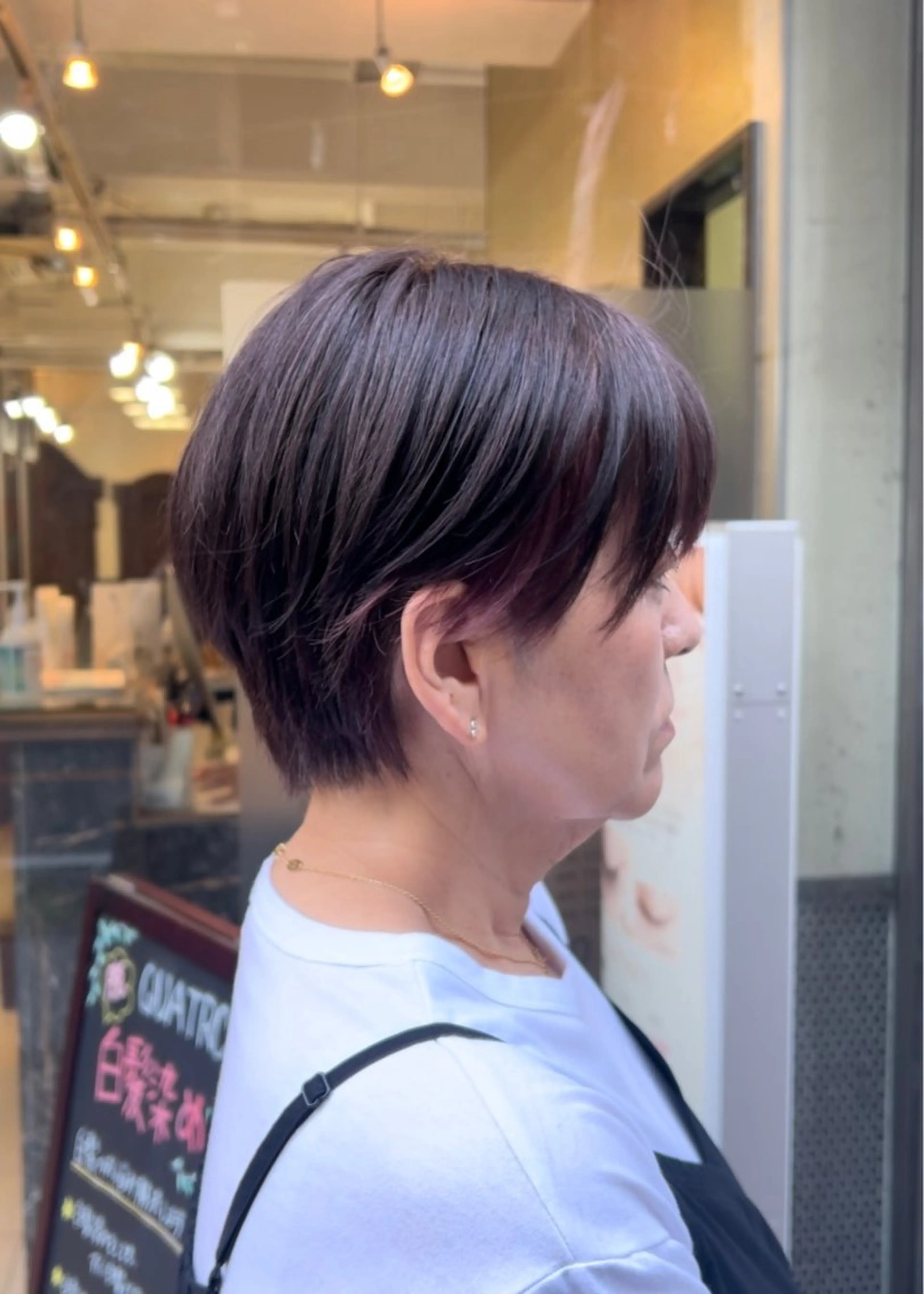 ショート カラー ブラウンカラー インナーカラー ピンクカラー ピンクブラウン ヘアカラー トリートメント 白髪ぼかし脱白髪染め 大塚綾のヘアスタイル