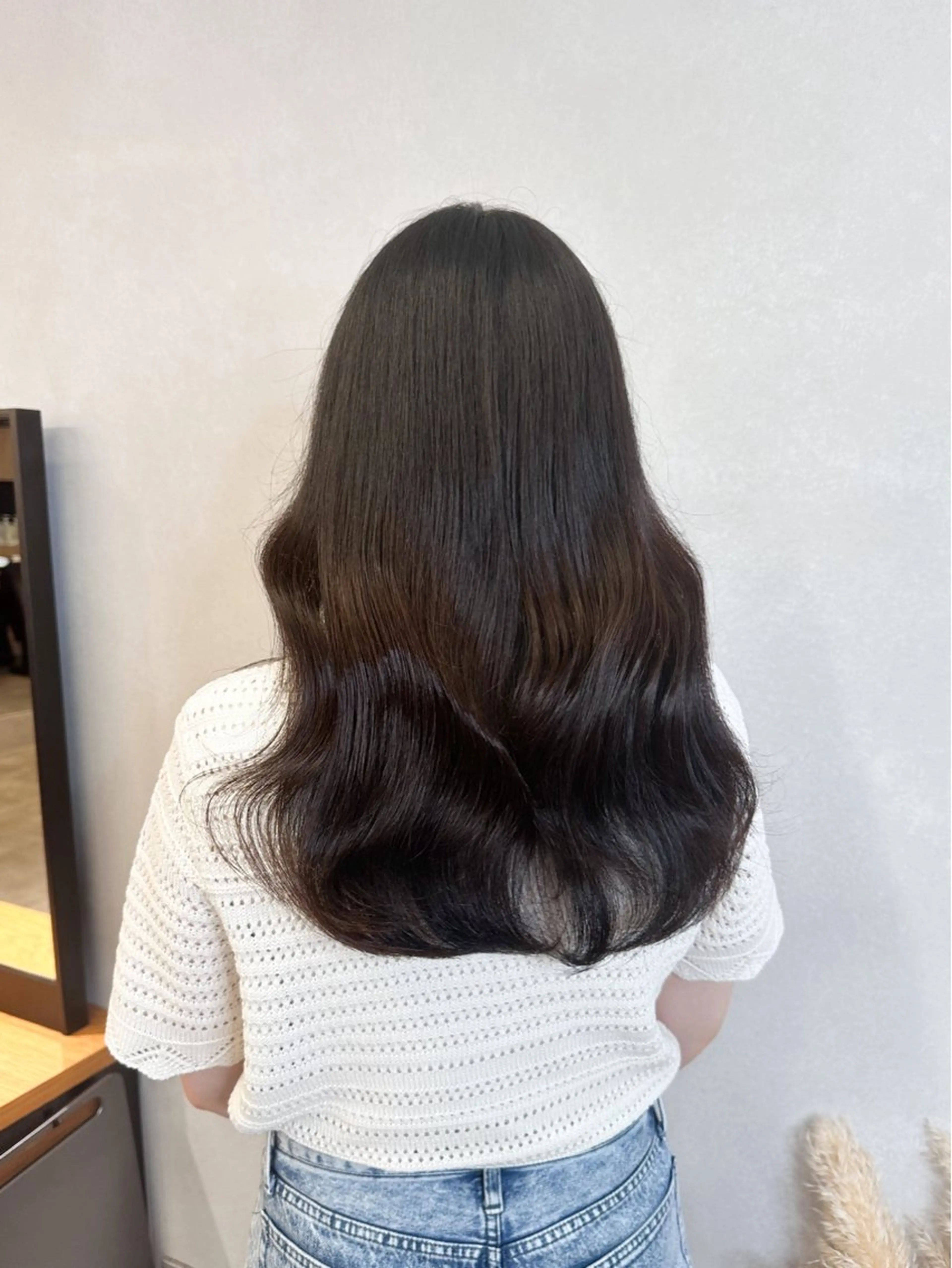 セミロング ハイトーン/インナー /レイヤー/hinaのヘアスタイル