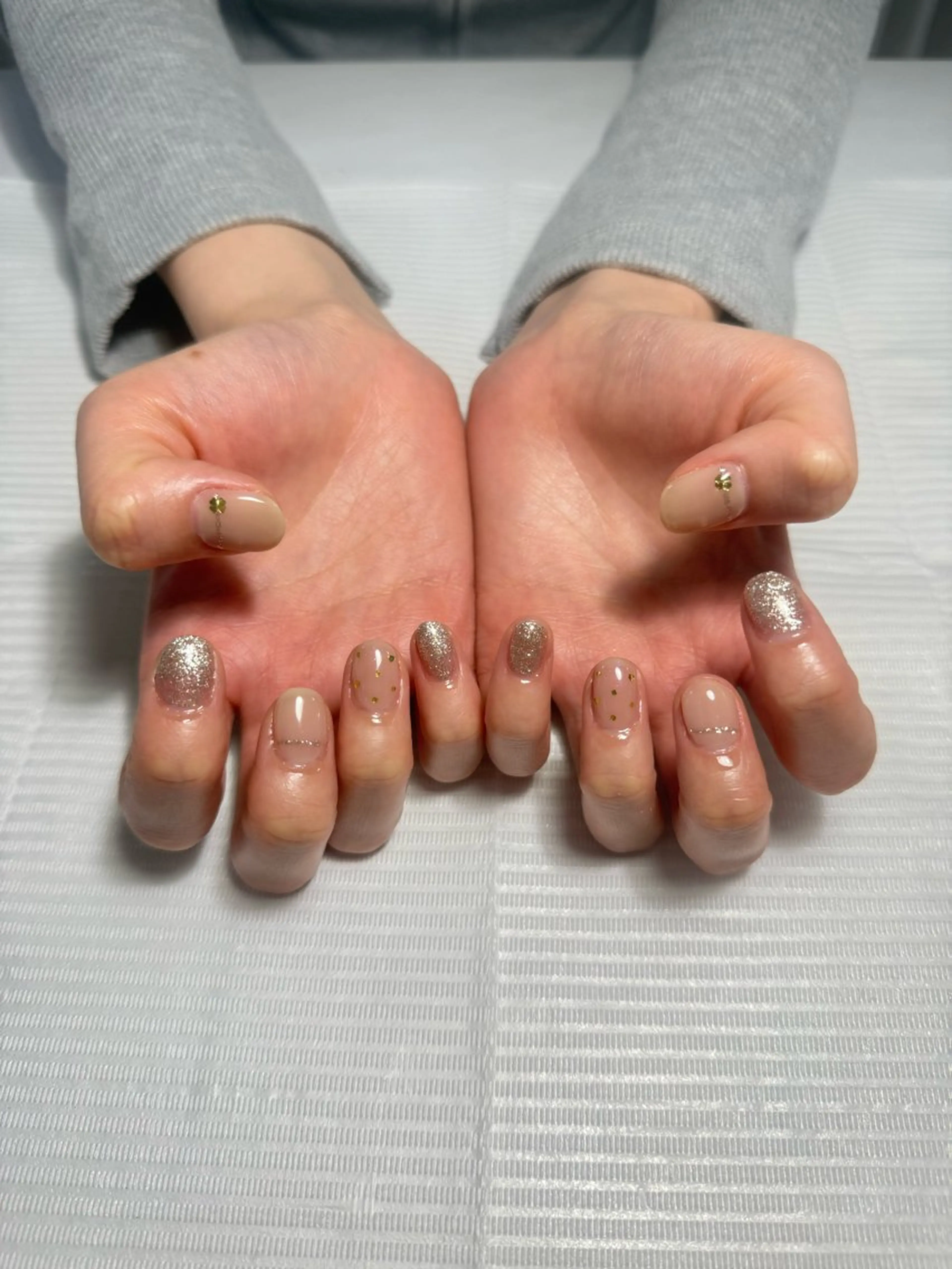 ネイル m.nail所属・梁原 恵のネイルデザイン