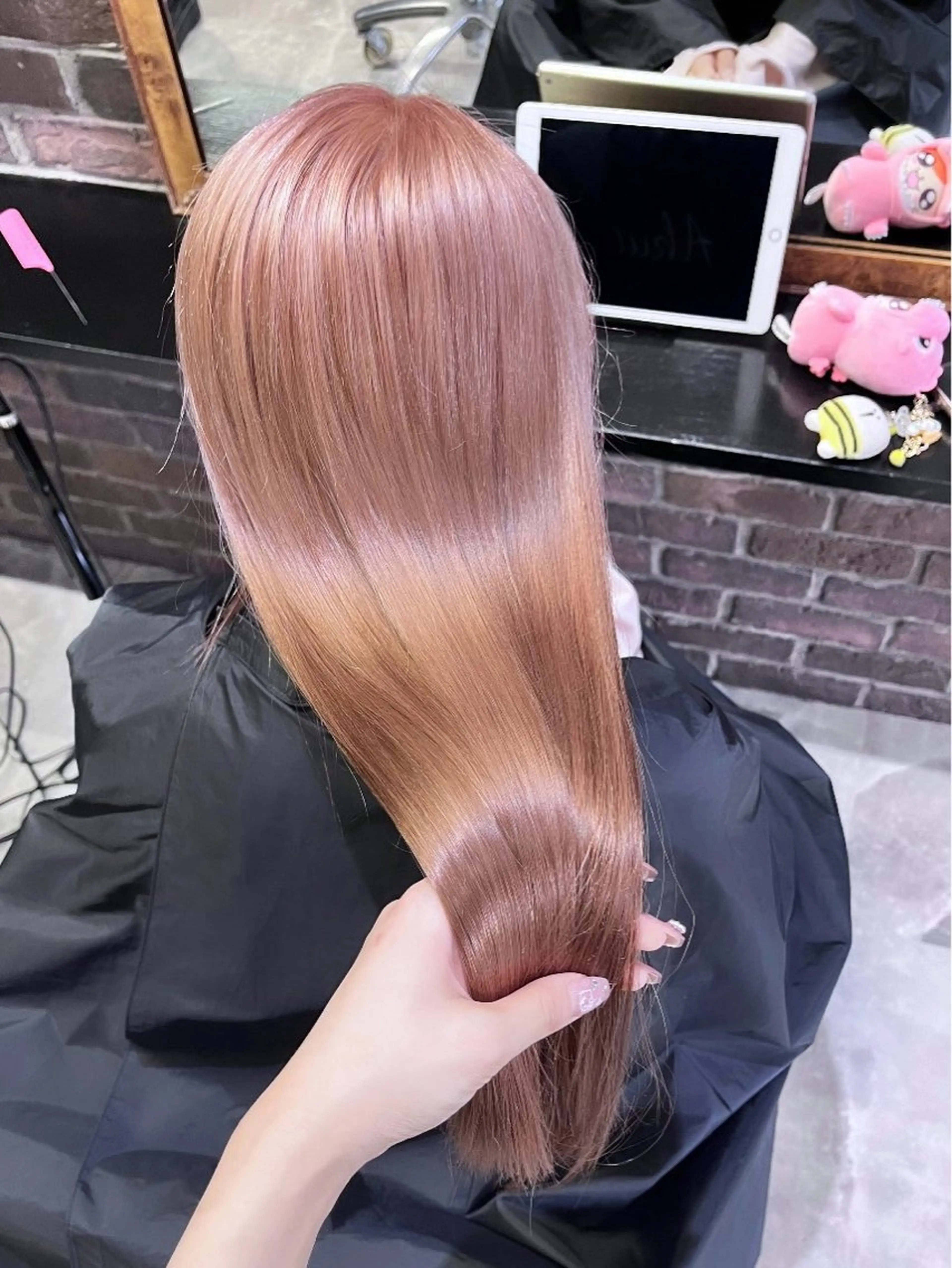 ロング ヘアカラー トリートメント ヘアセット ami🎀 透明感/ハイトーンのヘアスタイル