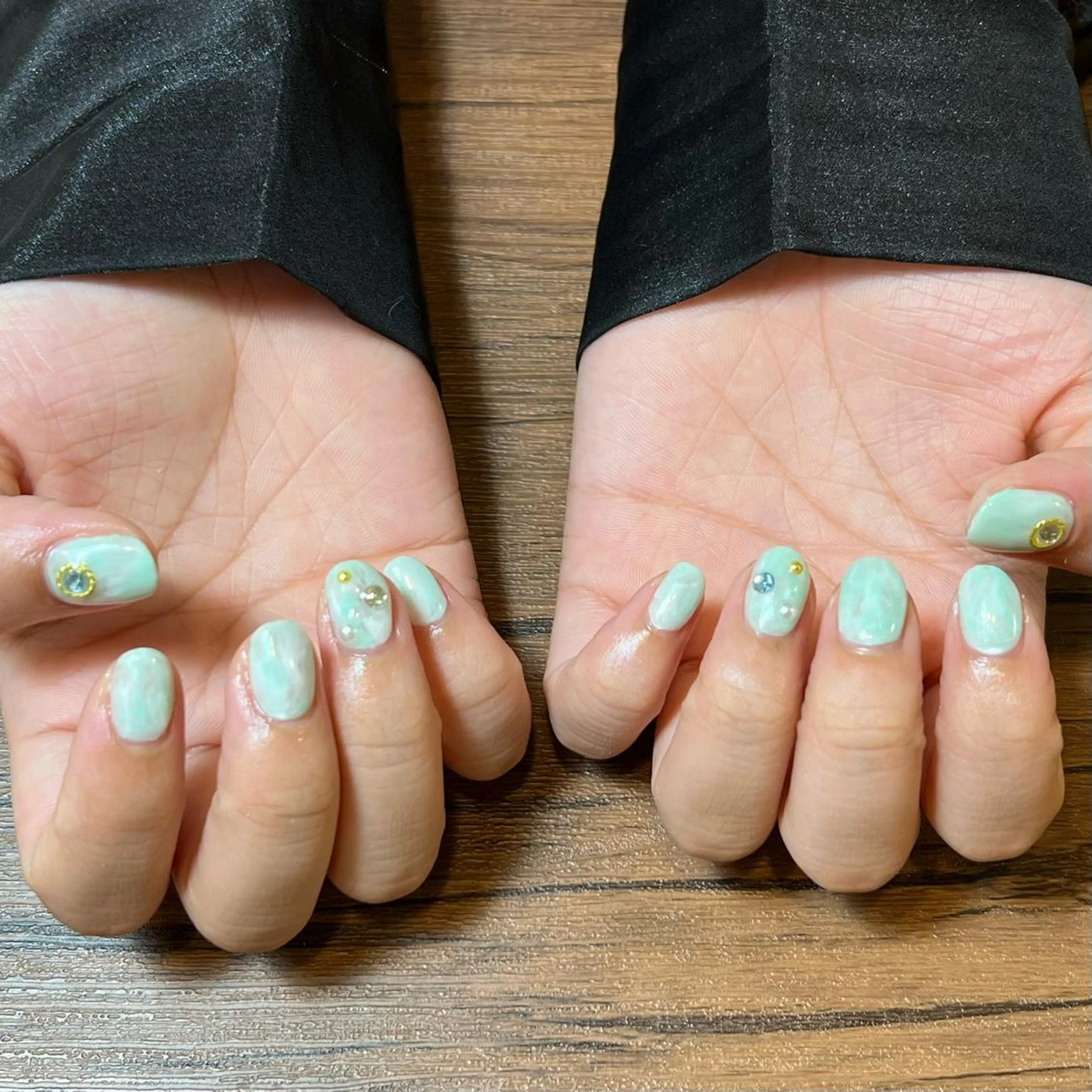 ネイル 大理石ネイル(マーブル) HENRIETTA NAILSALONのネイルデザイン