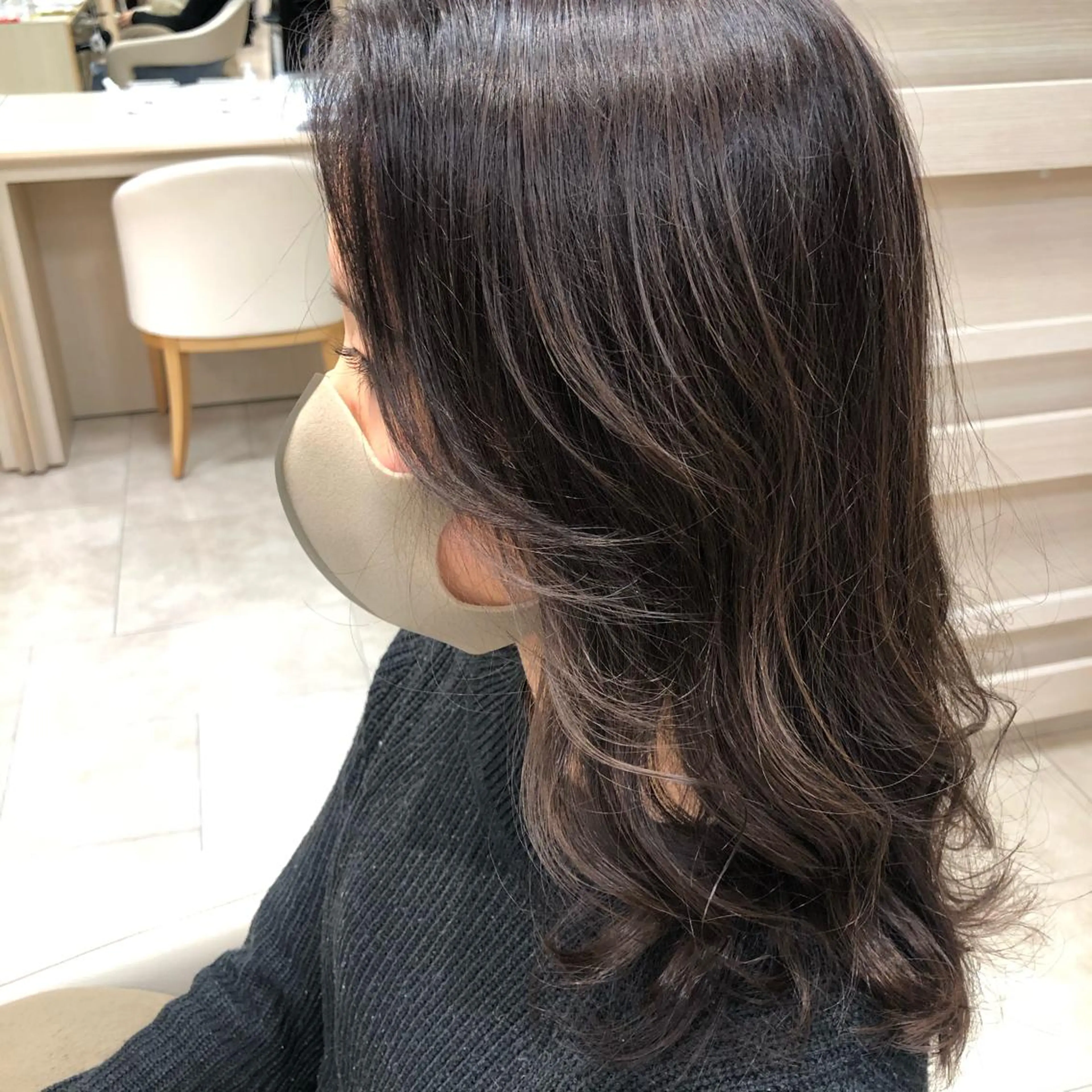 セミロング 顔周りカット カット ヘアカラー トリートメント 似合わせ.ﾍｱｾｯﾄ 得意🌹井上美沙のヘアスタイル