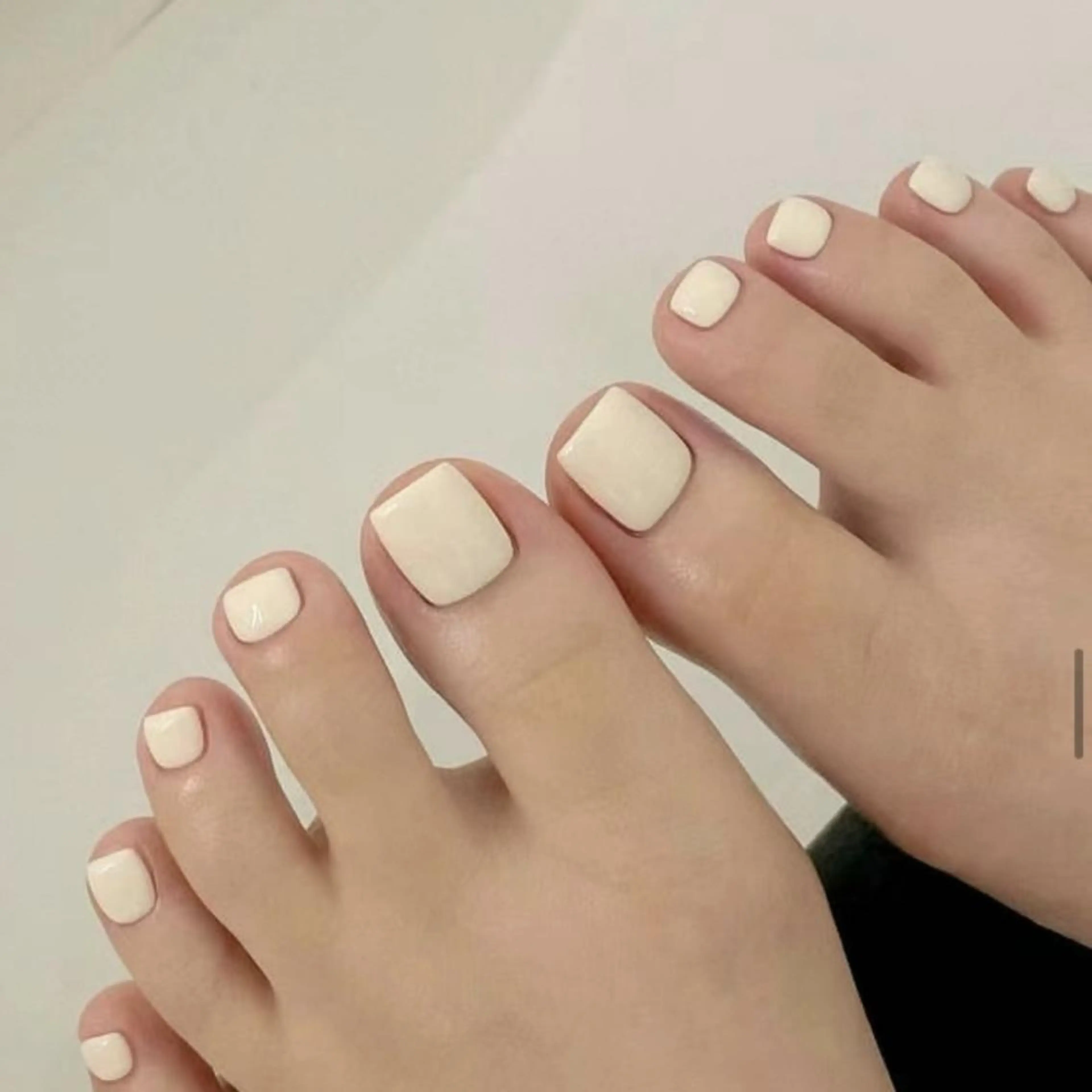 【フット】ワンカラー    ソフトジェルオフあり+550円+30minの写真