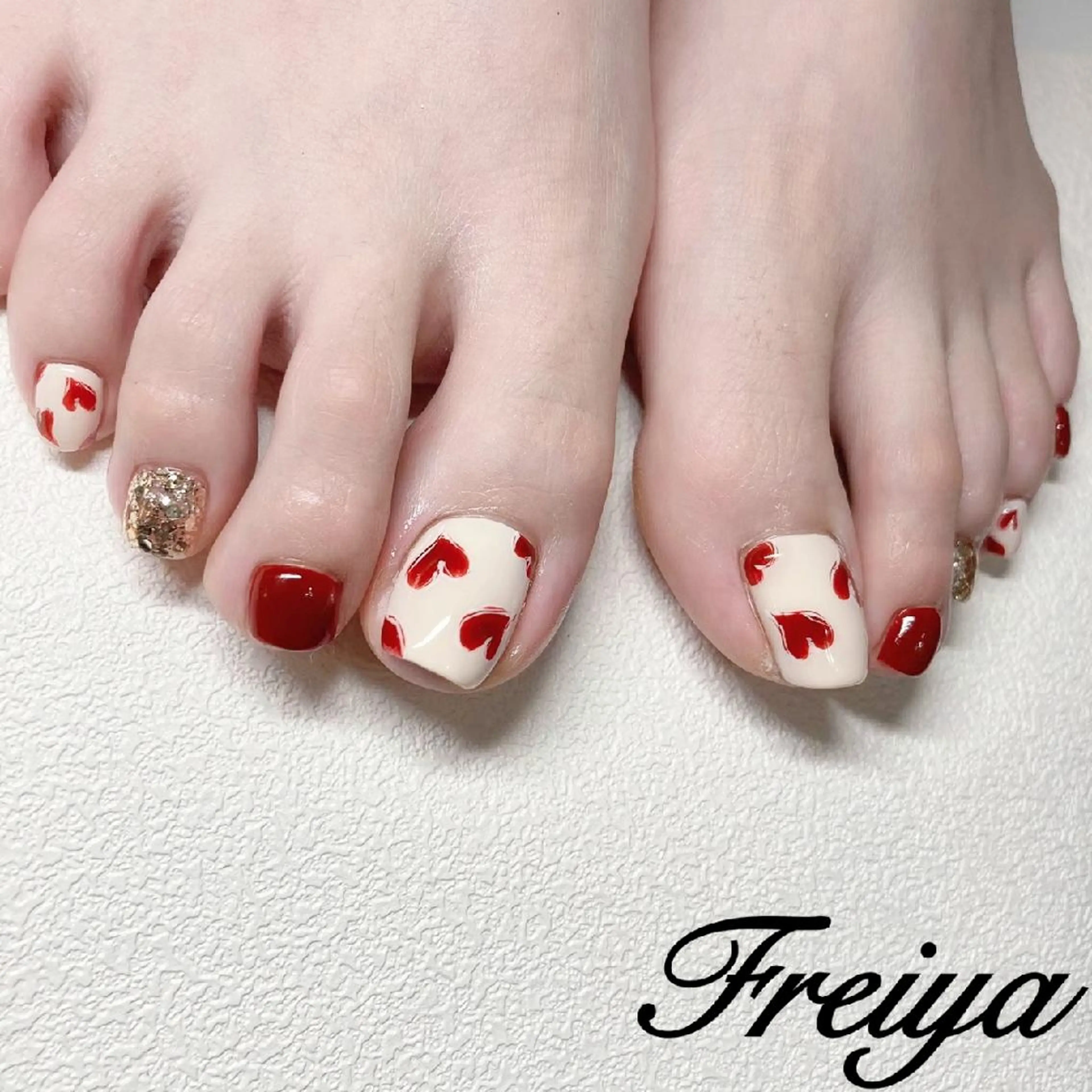 ネイル FREIYA所属・FREIYA マツエク、ネイルの眉毛・アイブロウイメージ