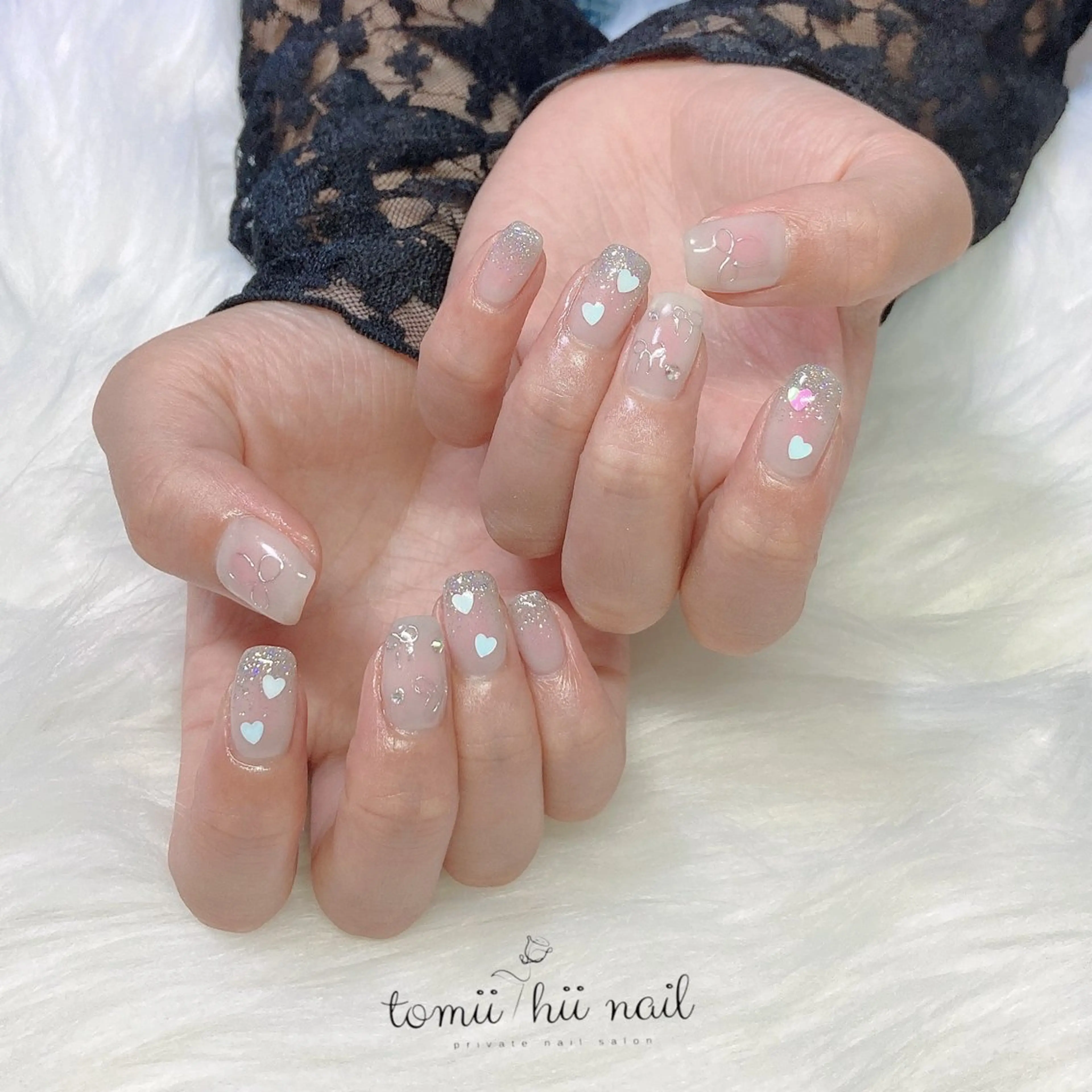 ネイル チークネイル フラッシュネイル ハート 韓国ネイル リボン ハンドネイル tomii-hii -nailのネイルデザイン