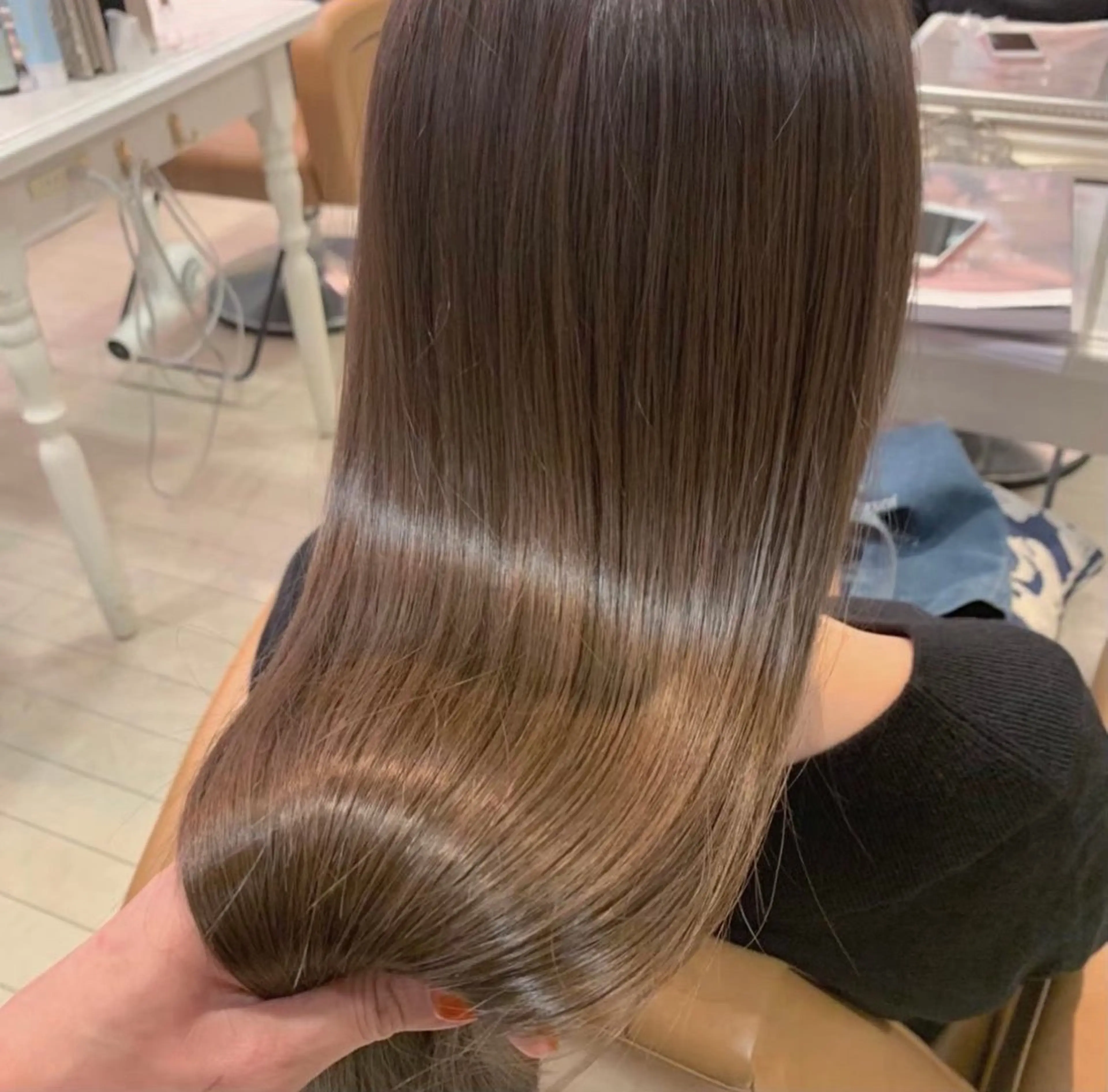 🌿【縮毛矯正＋ワンステップトリートメント】💫朝のセットがラクになる！サラサラのナチュラルストレートへ✨の写真
