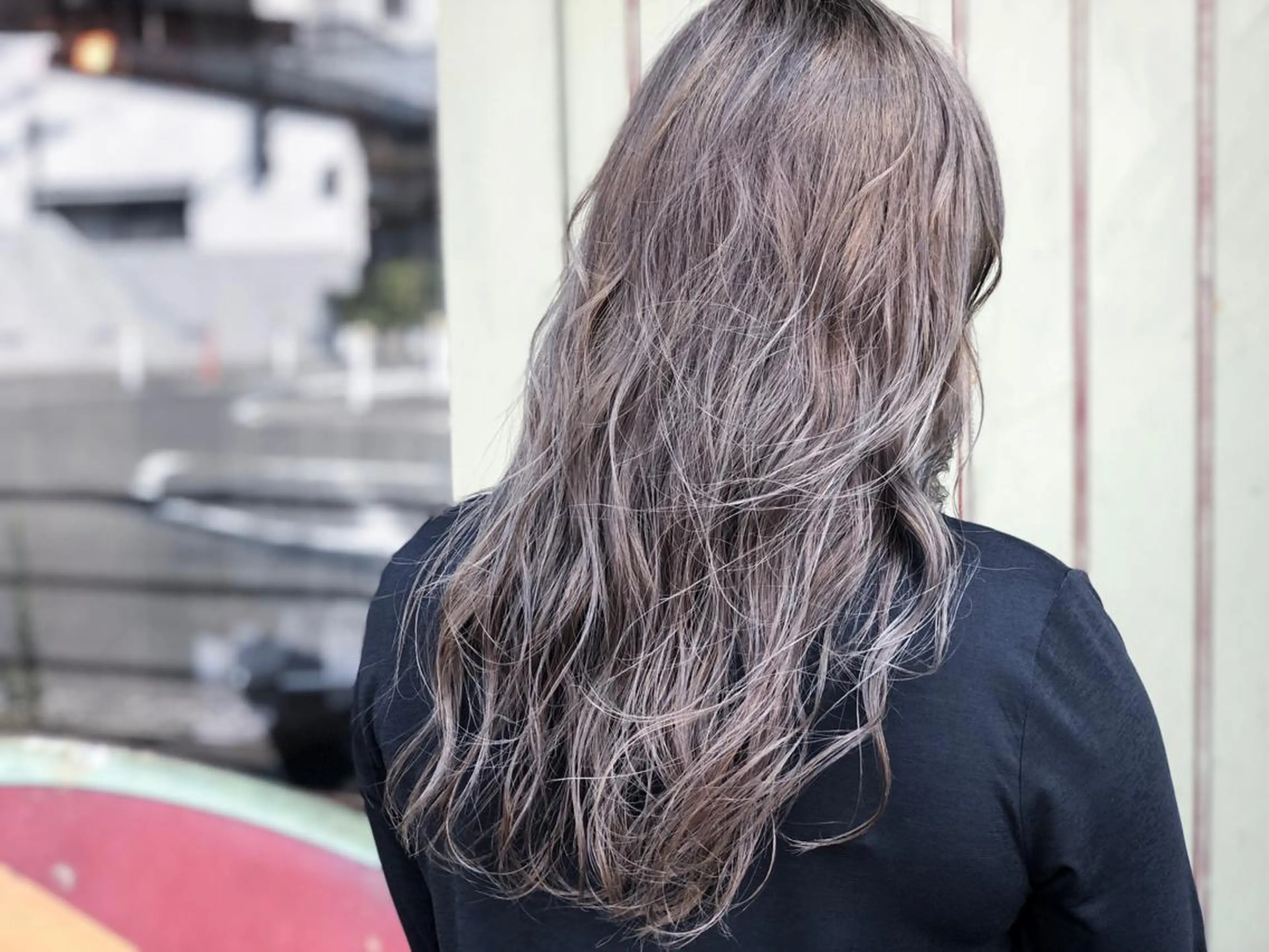 セミロング ハイライト SALOWIN 梅田所属・山口滉斗/美髪 縮毛矯正/髪質改善のヘアスタイル