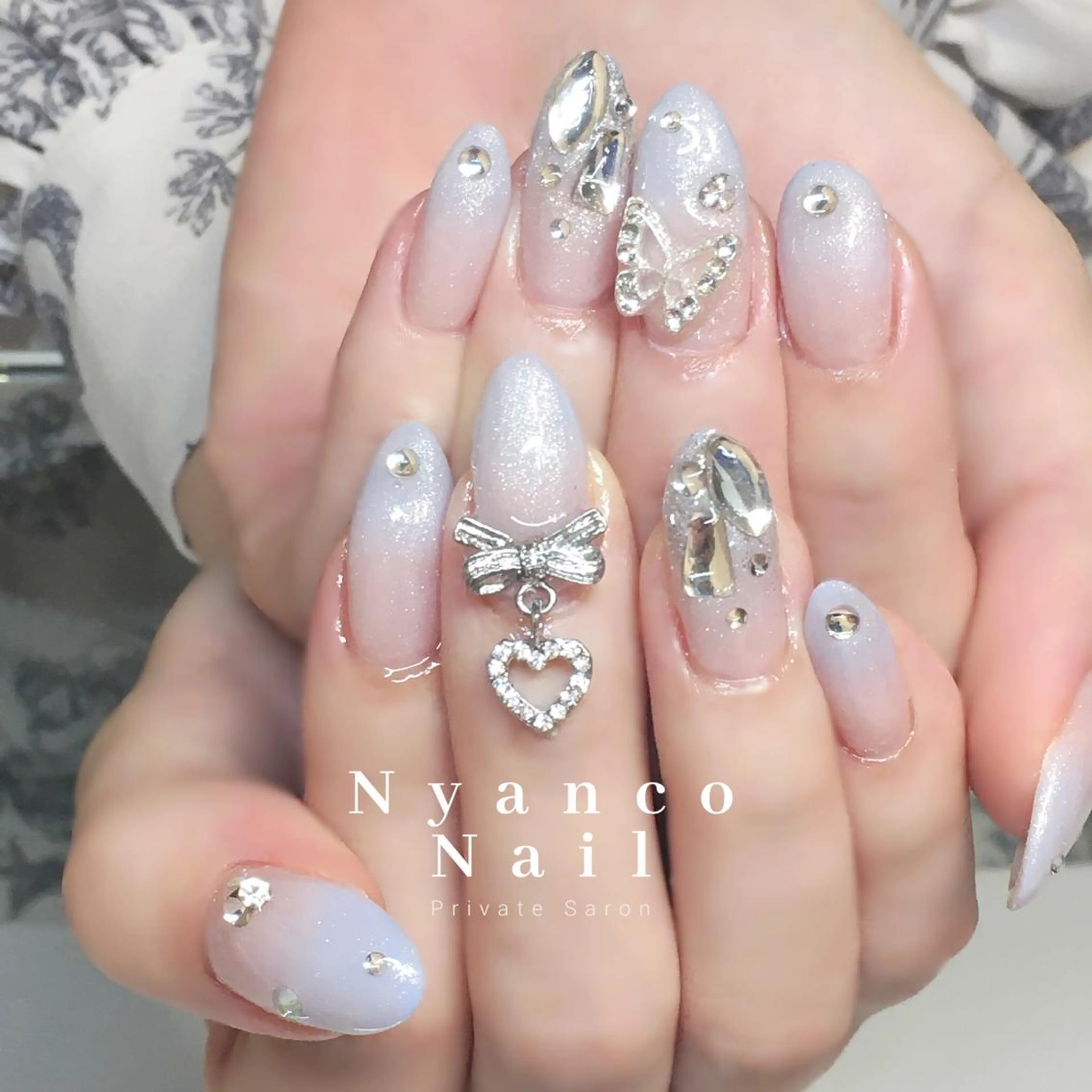 ネイル ブルー ジェルネイル グラデーション 水色 夏ネイル Nyanco Nailのネイルデザイン