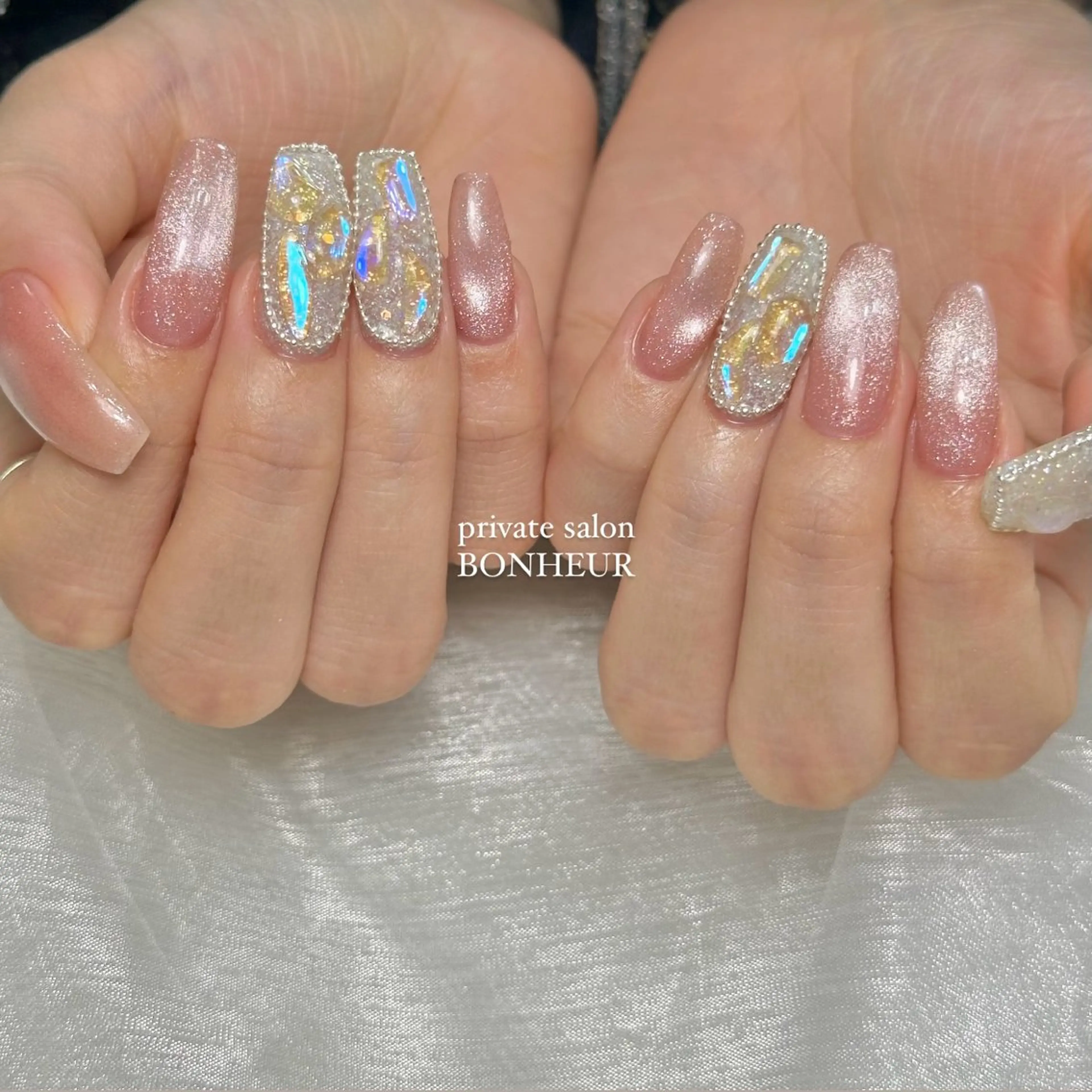 ネイル ハンドネイル BONHEUR Annaのネイルデザイン