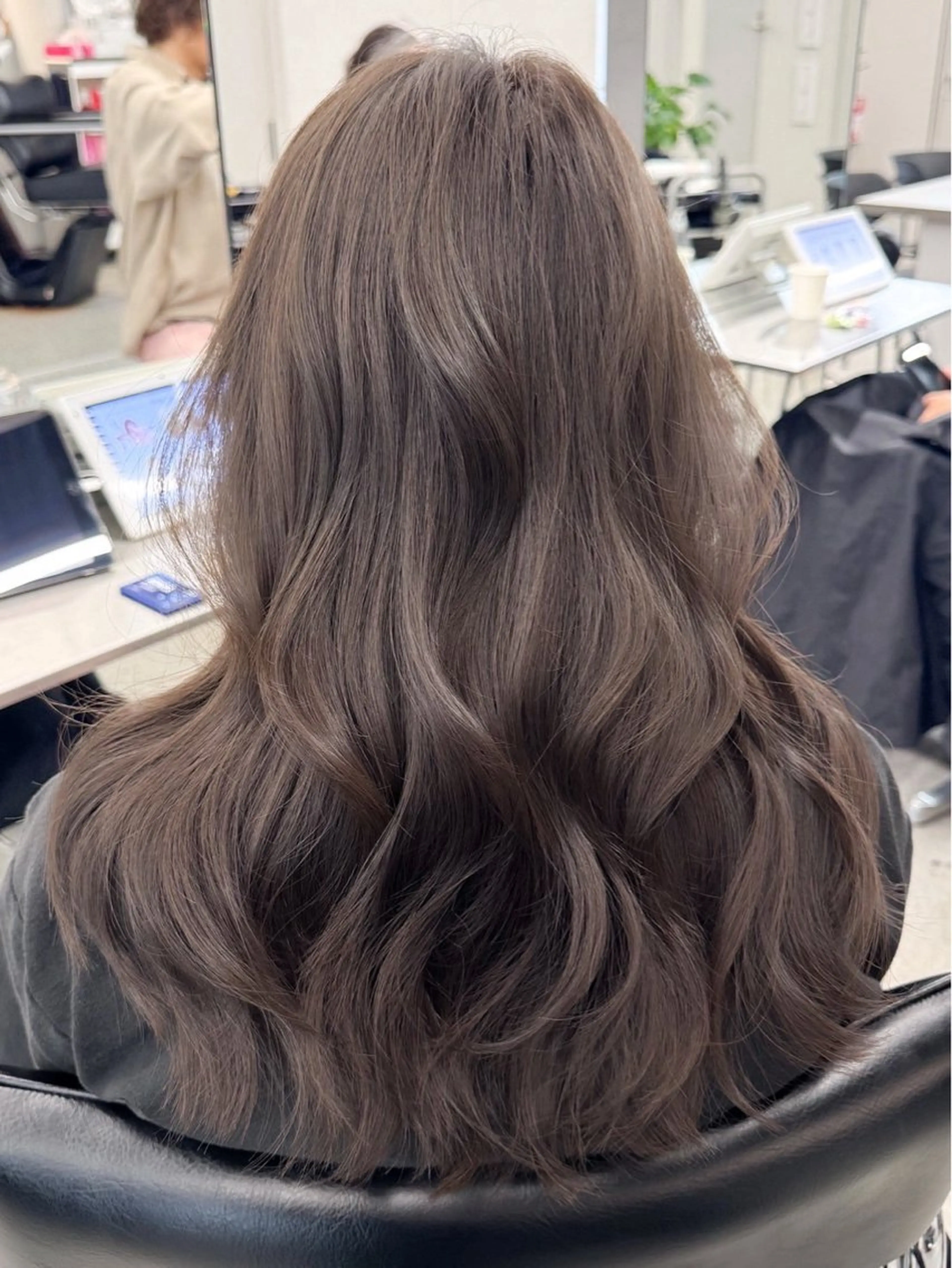 ロング カラー 透明感カラー グレージュ カット ヘアカラー トリートメント 🌈透明感カラー🌈 🌟吉田祐介🌟のヘアスタイル
