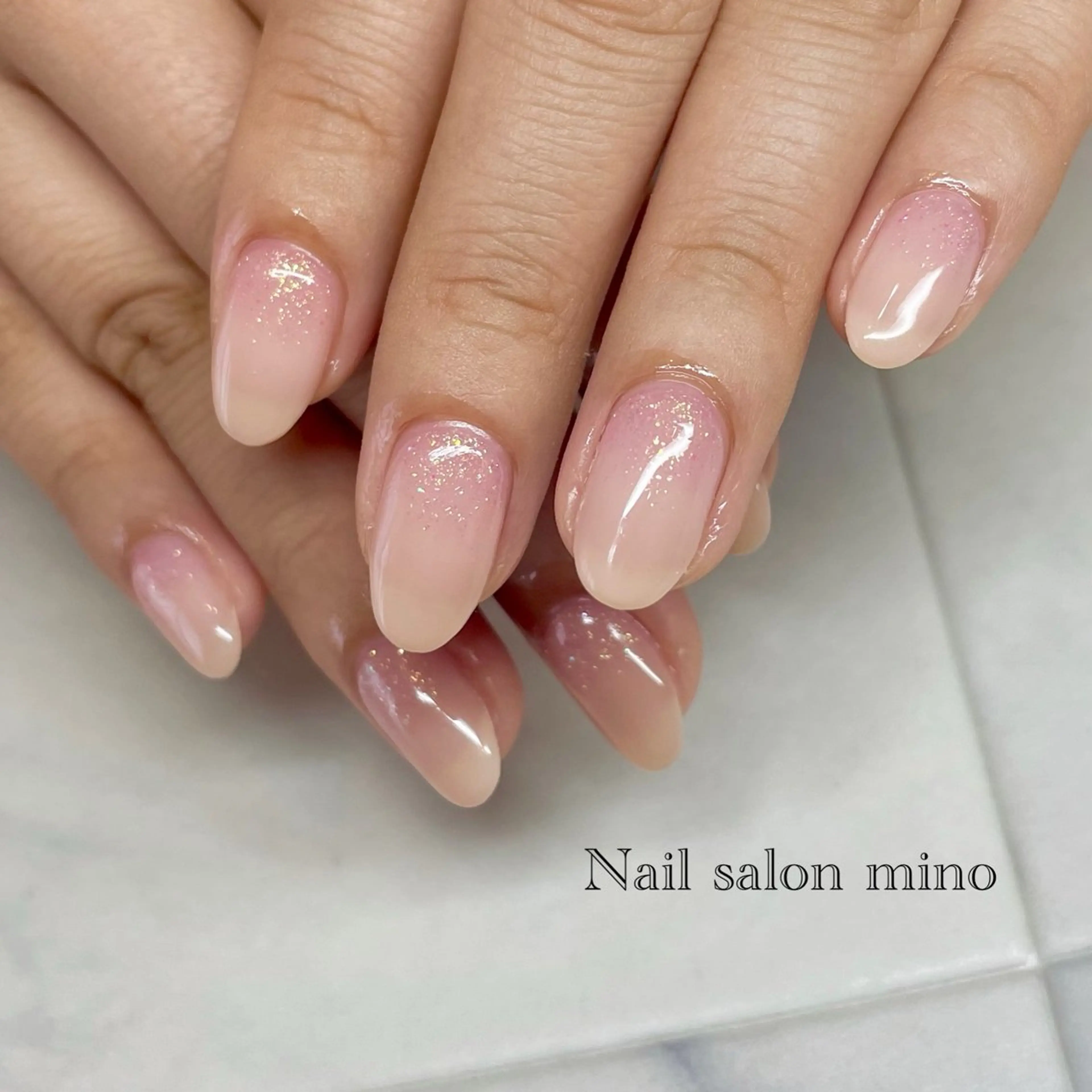 ネイル グラデーション ラメ(グリッター) ラメグラデーション ワンカラーネイル スカルプネイル 三野　nail salon minoのネイルデザイン