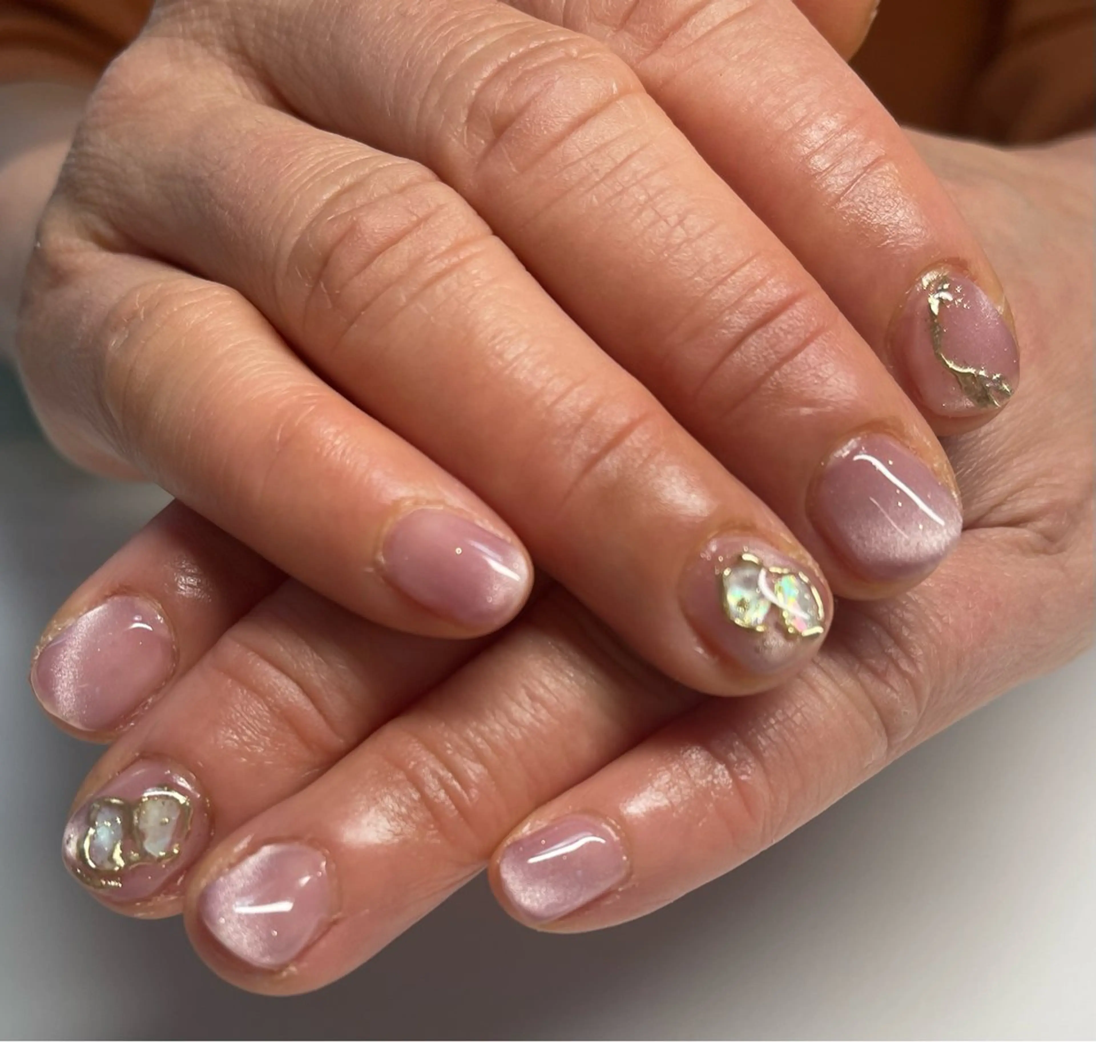 ネイル アートネイル キラキラネイル マグネットネイル ミラーネイル Flora nailのネイルデザイン