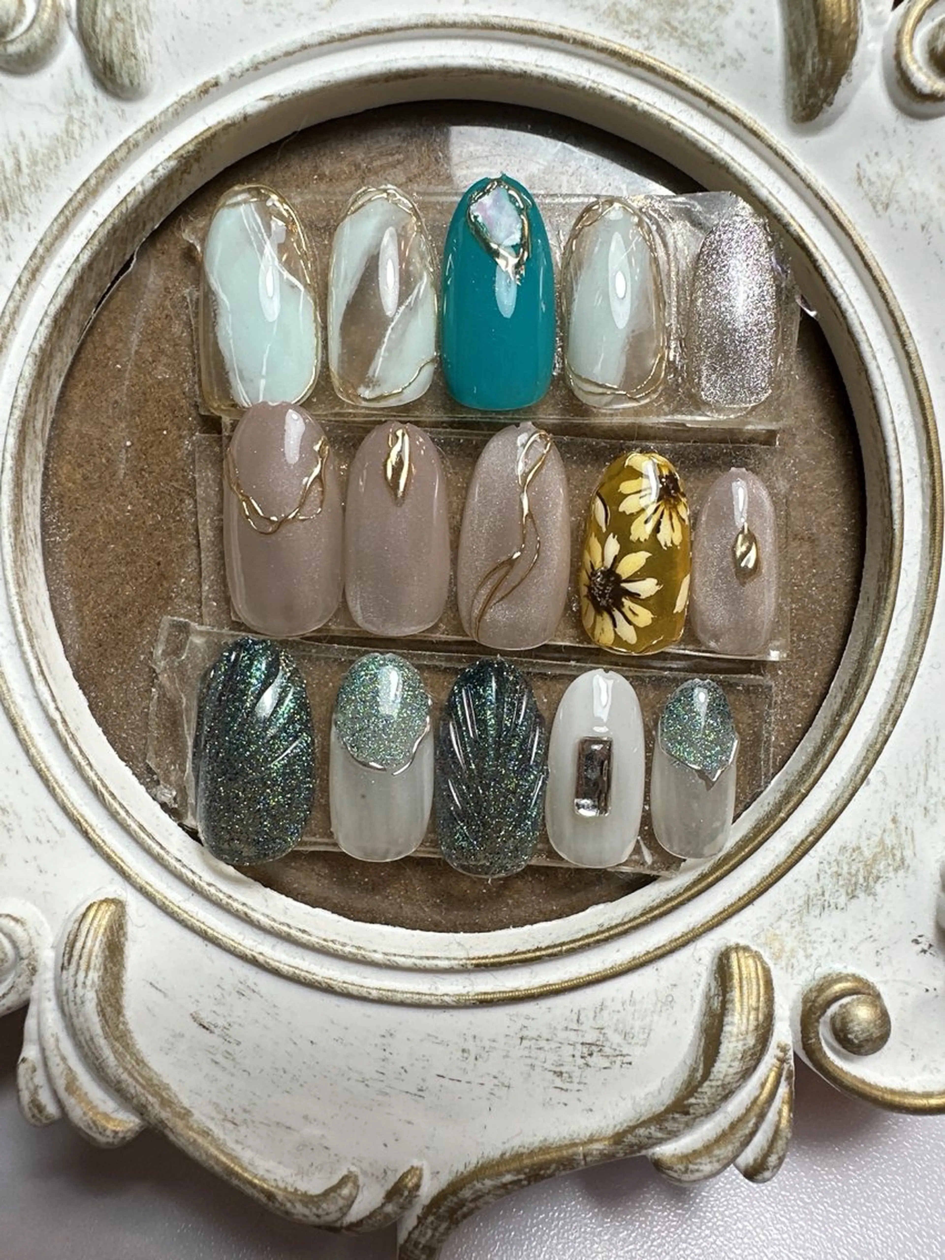 ミディアム ハンドネイル shandy nail所属・shandy nailのネイルデザイン