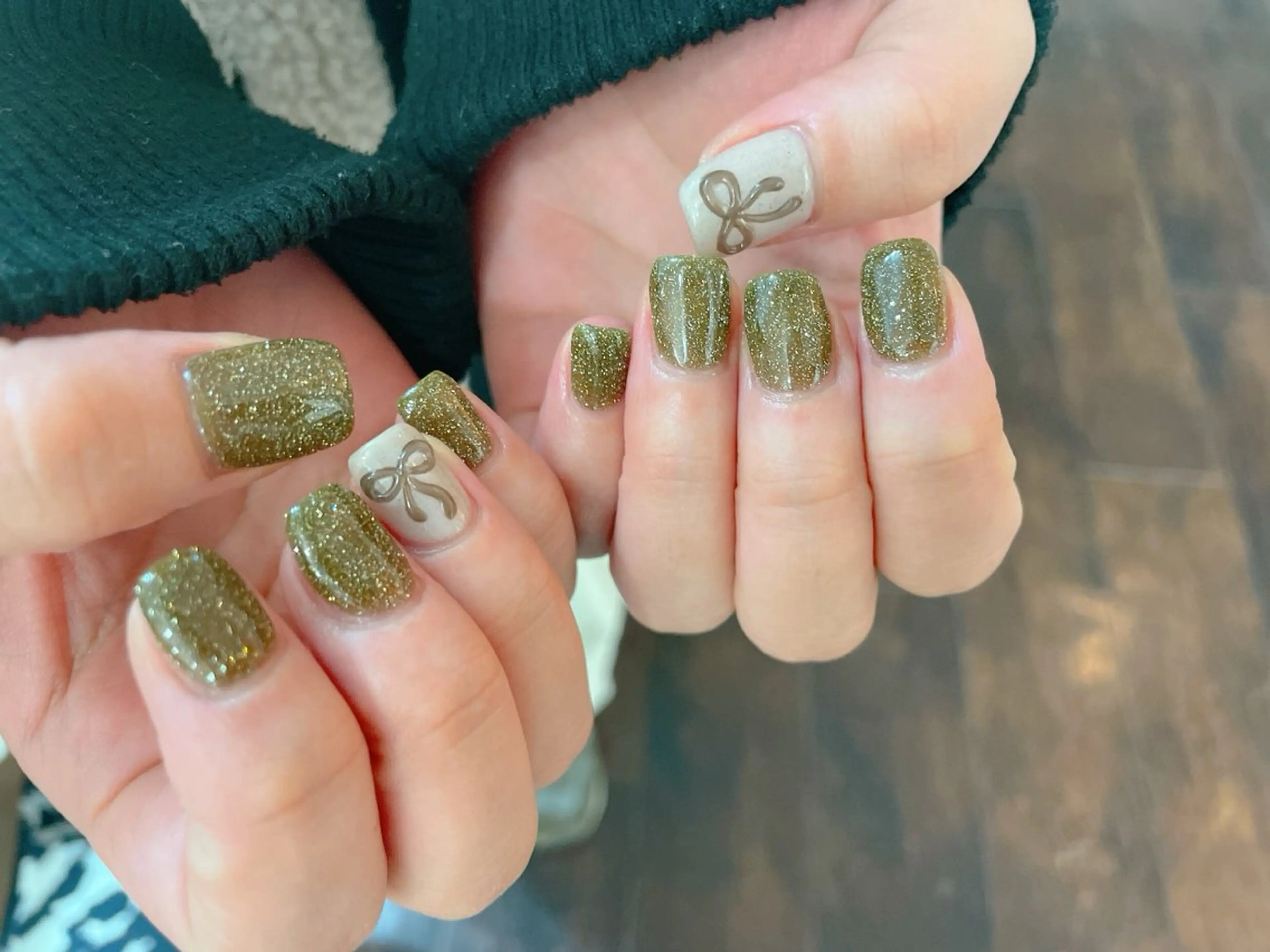 ネイル ジェルネイル パラジェル リボン nailroom  OHANA所属・nailroom OHANA🌴のネイルデザイン