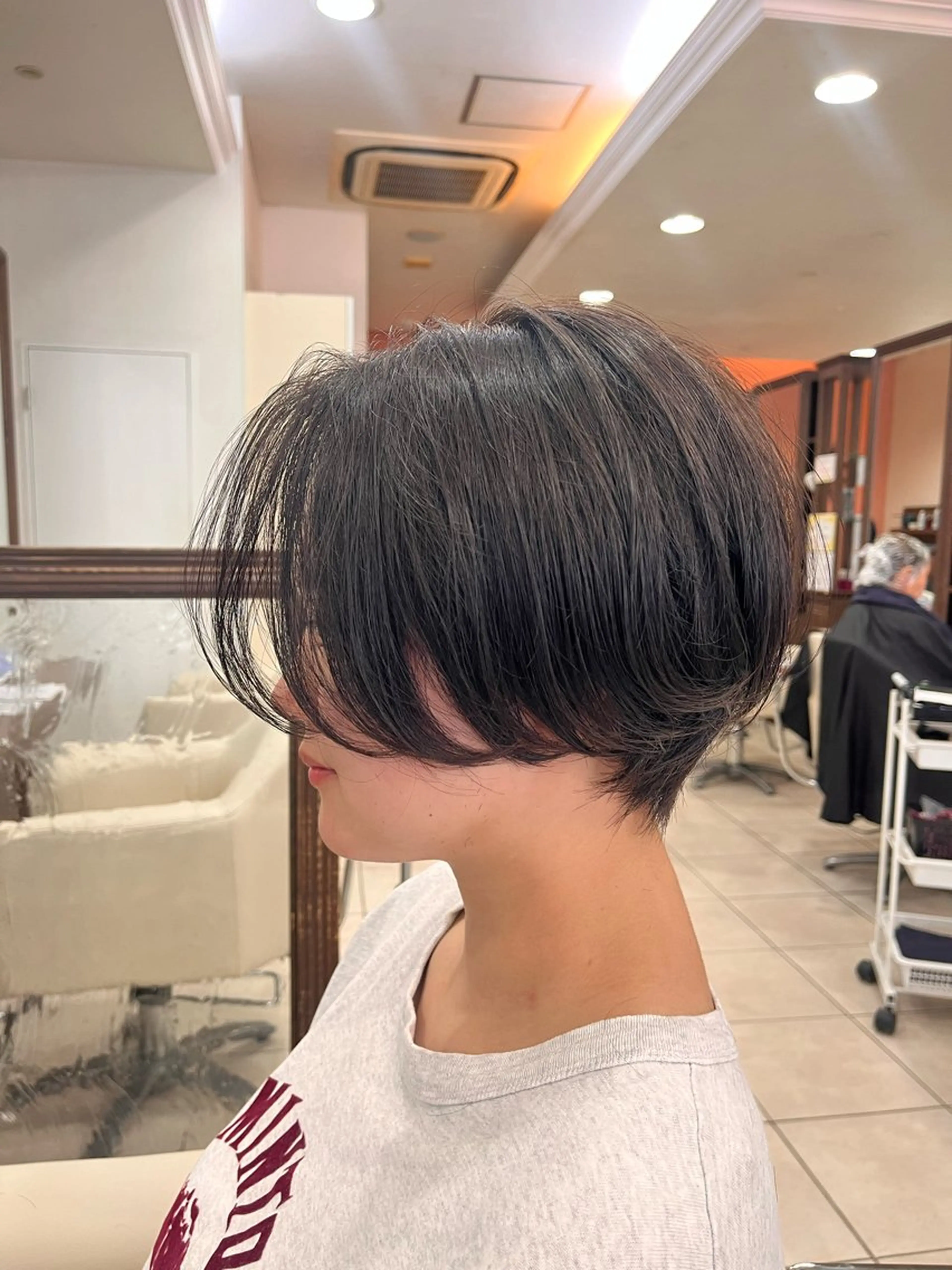 ショート カット ヘアカラー トリートメント ✨髪質改善・縮毛矯正 専門美容室マーベルのヘアスタイル