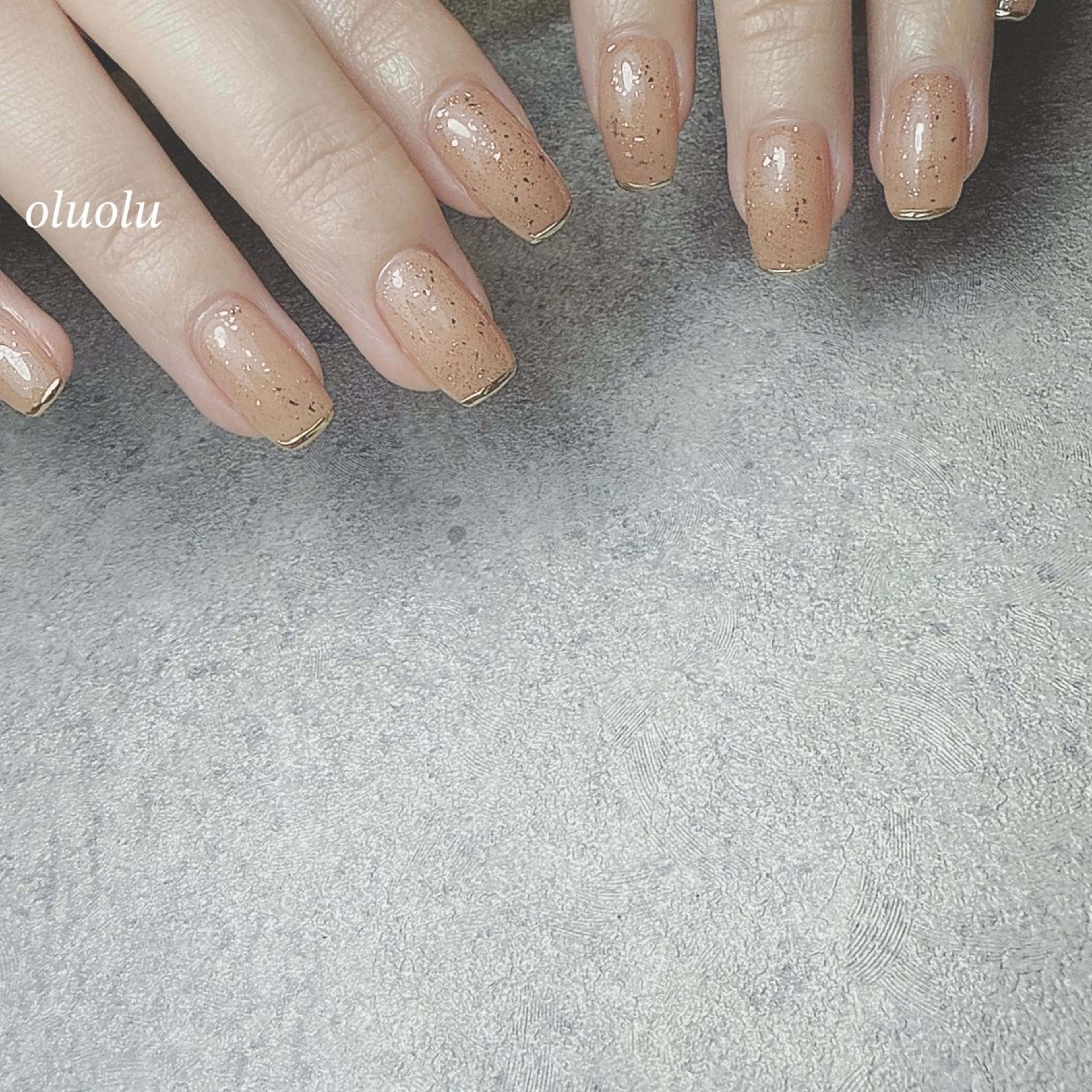 ネイル アートネイル フラッシュネイル ミラーネイル シンプルネイル ハンドネイル 大村 紬華のネイルデザイン