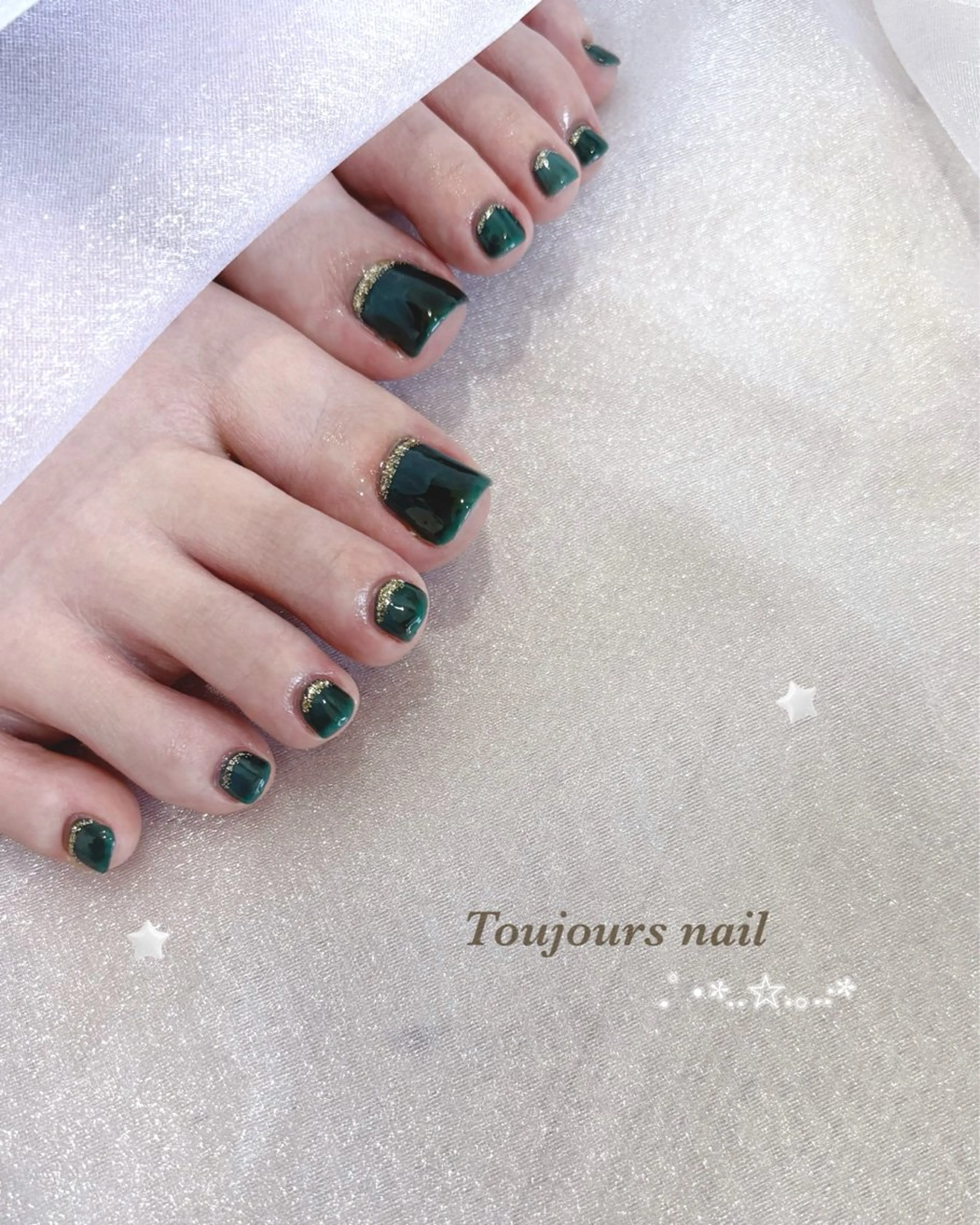 ネイル フットネイル Toujours nail所属・Toujours / nanaのネイルデザイン