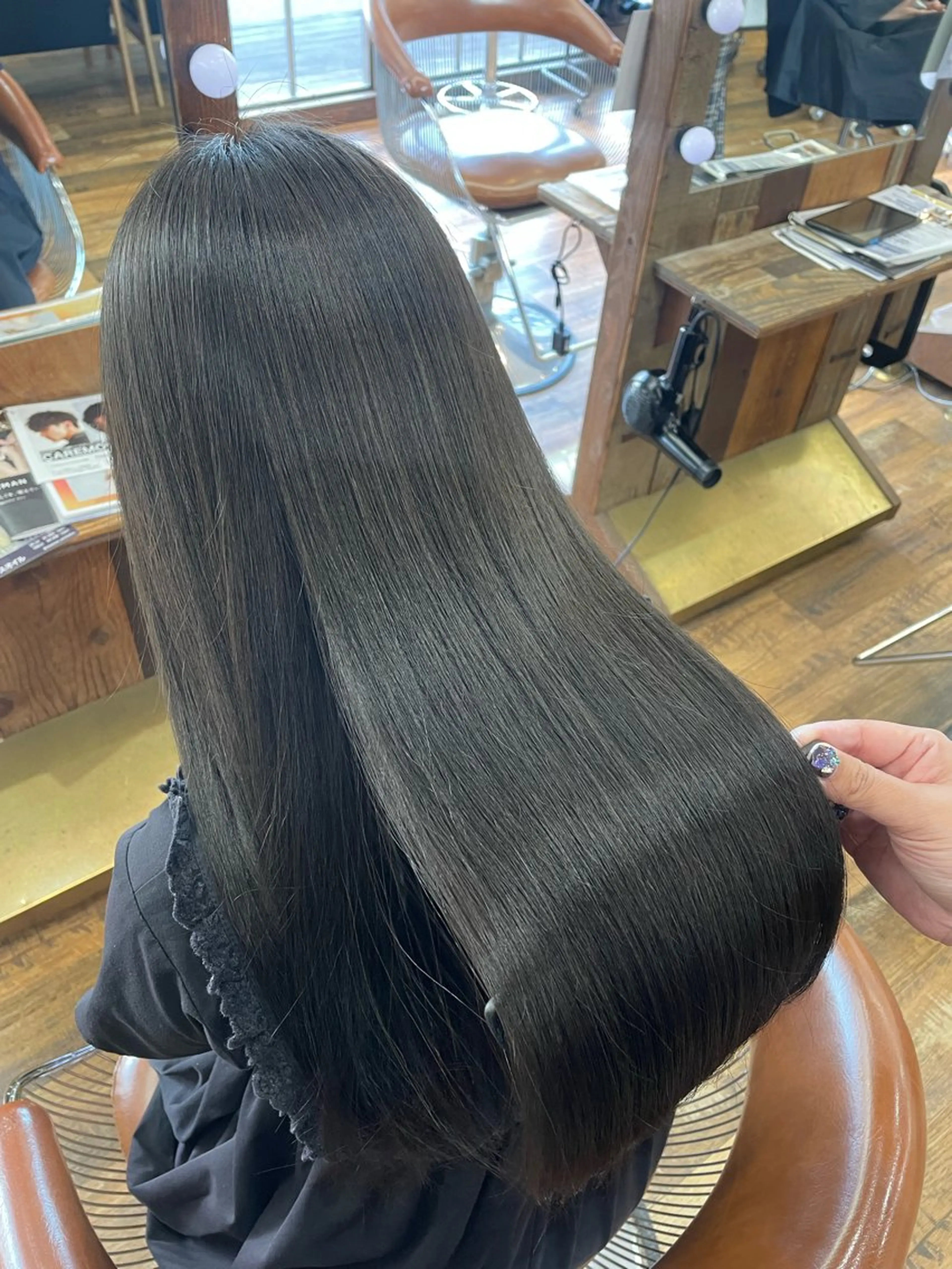 ロング 縮毛矯正 レナ 🌿のヘアスタイル