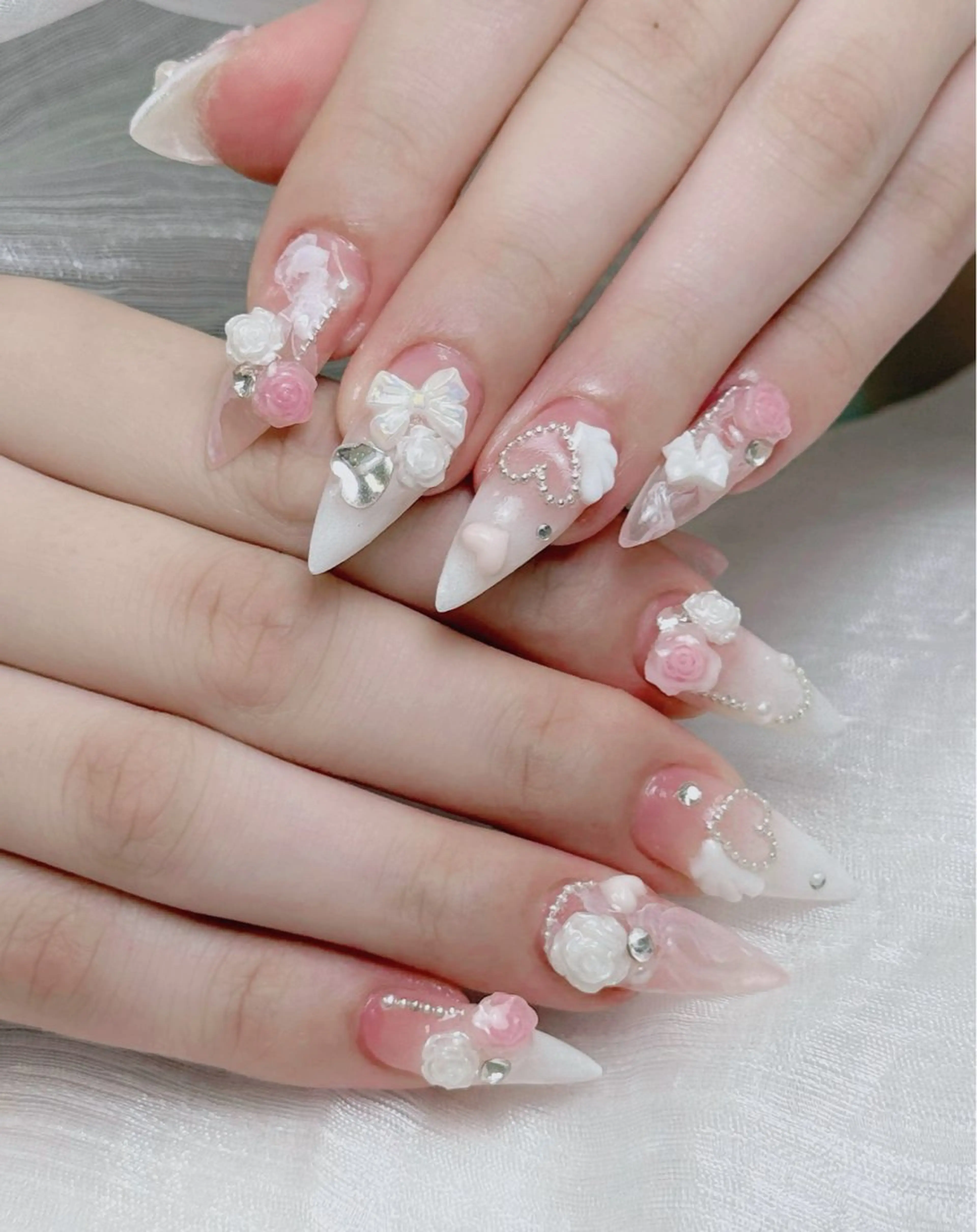 ネイル アートネイル 成人式 ジェルネイル ニュアンスネイル 夏ネイル ハンドネイル Jenn Nail Salonのネイルデザイン