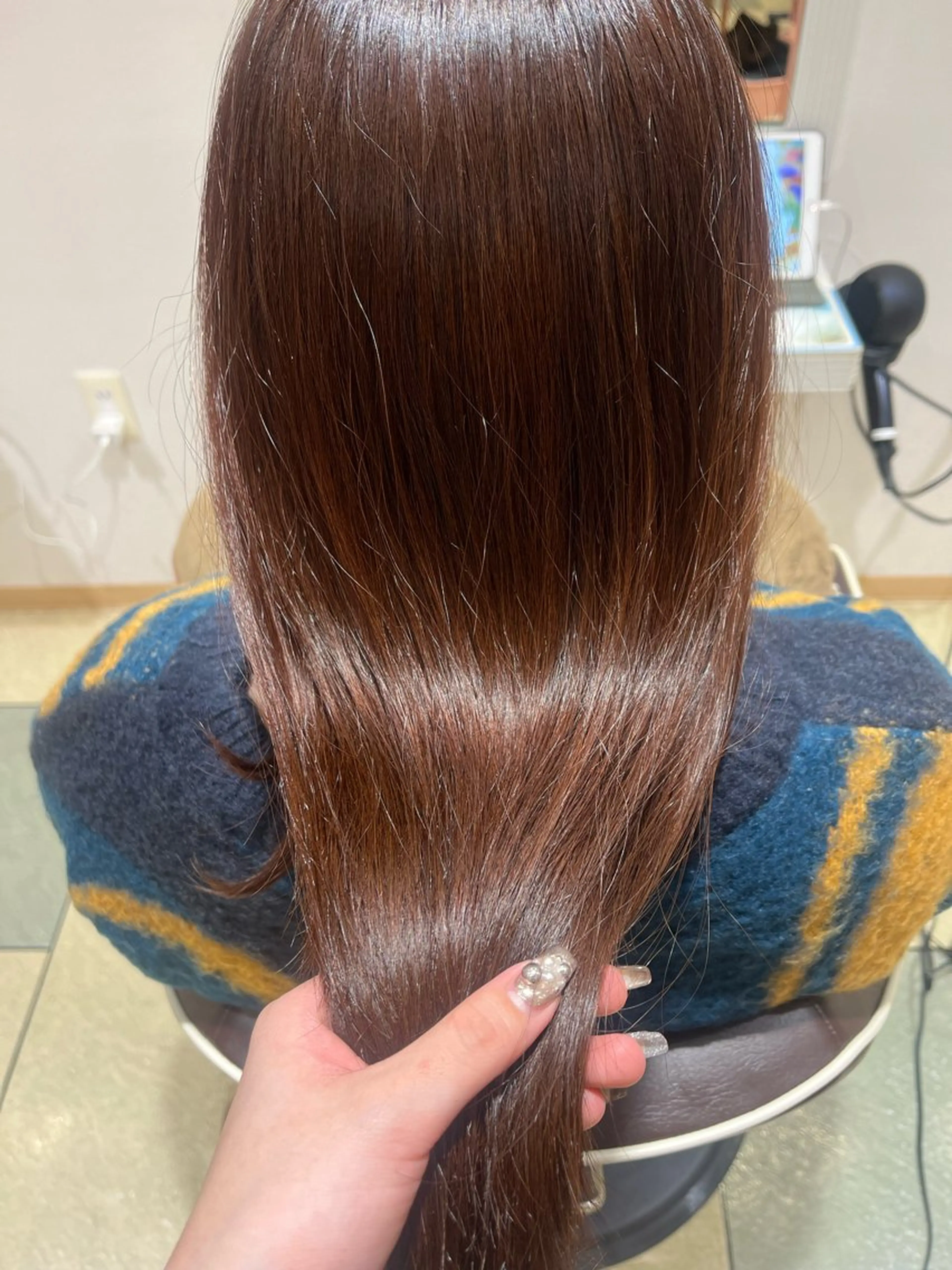 ロング カラー カット ヘアカラー トリートメント ベージュカラー⌇﻿ くびれヘア.𐙚心音のヘアスタイル
