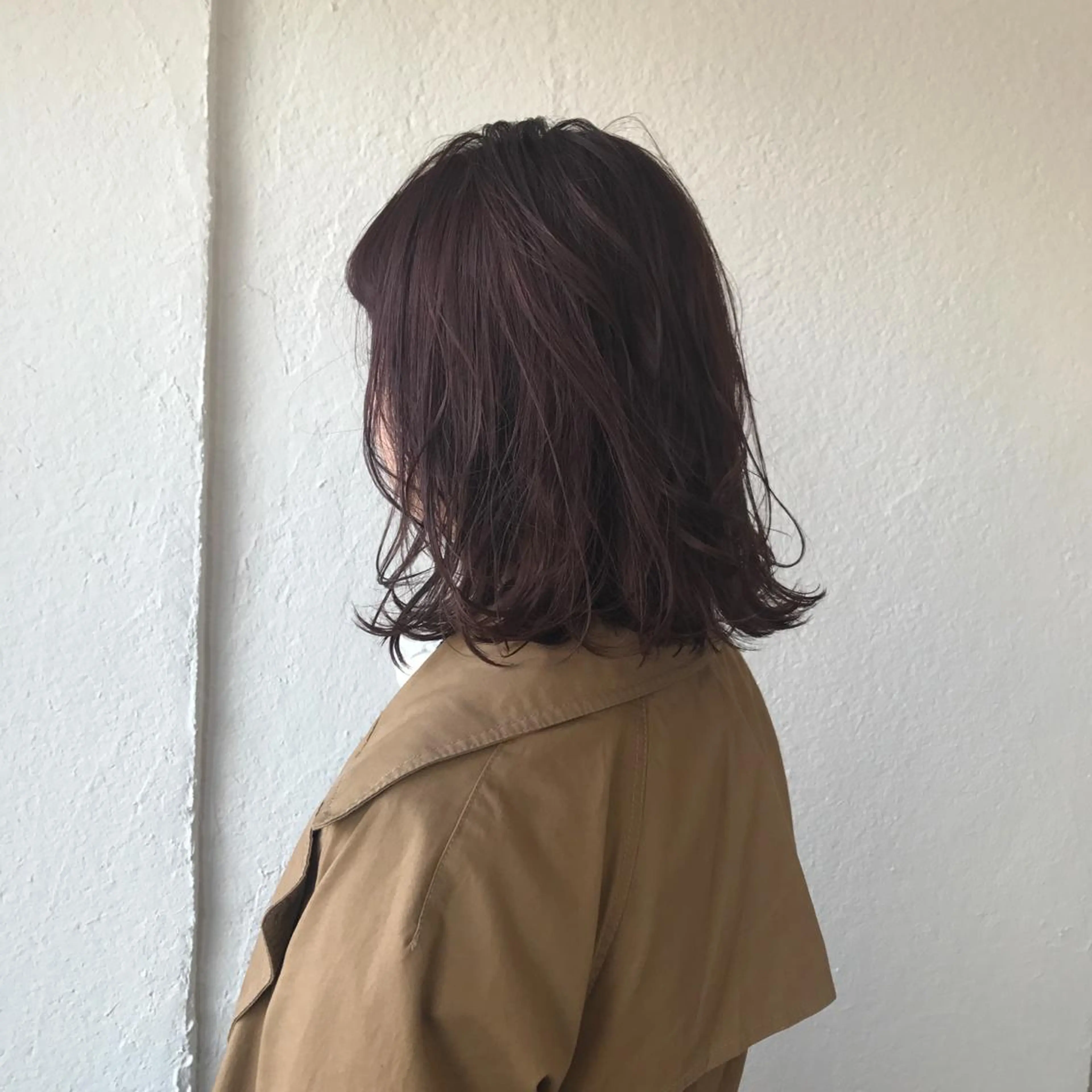 ミディアム カラー ブラウンカラー ピンクカラー ピンクブラウン カット ヘアカラー 入江 志穂のヘアスタイル