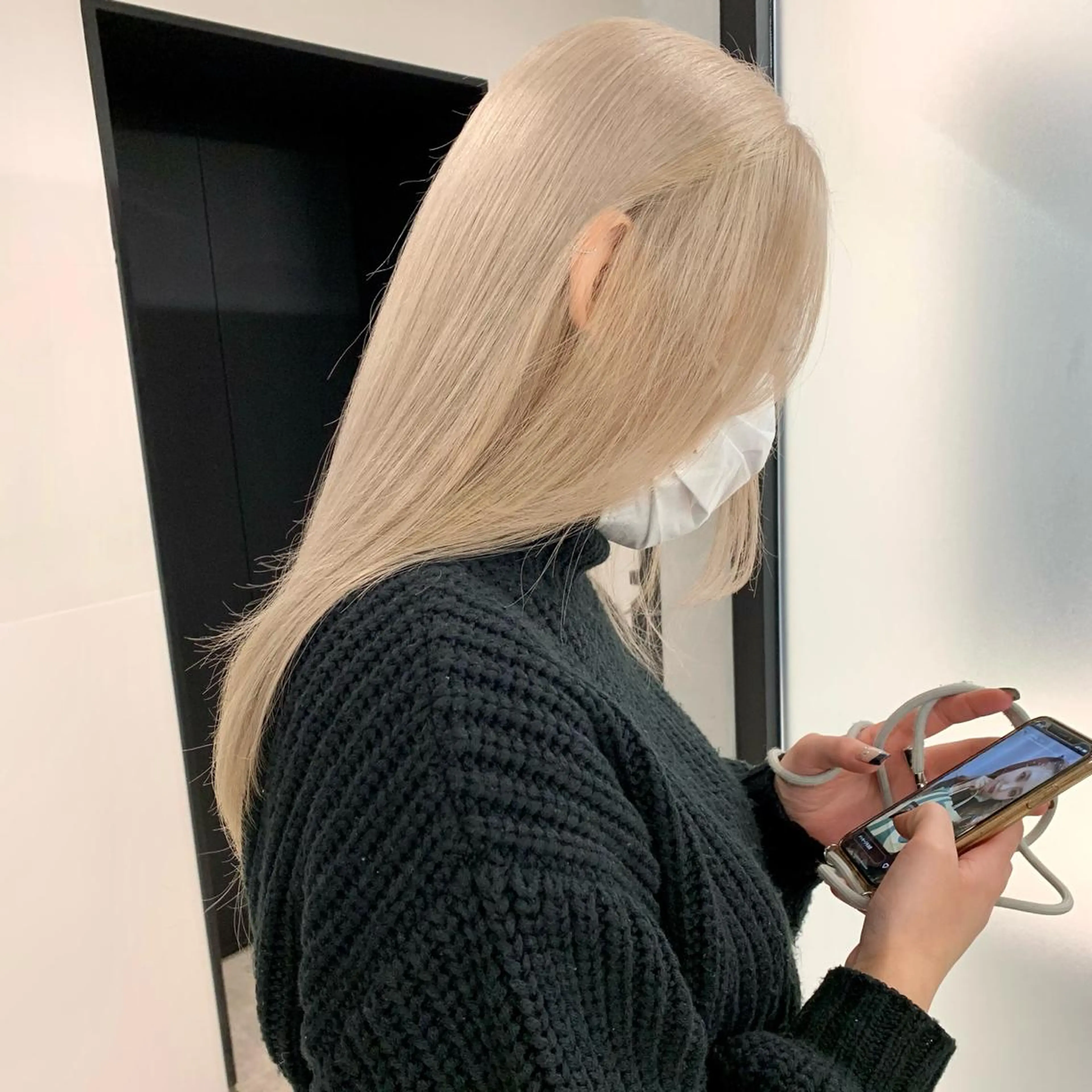 ミディアム カラー ヘアアレンジ カット ヘアカラー トリートメント ヘッドスパ ヘアセット ハイトーン/美髪矯正 🍃大江拓実のヘアスタイル
