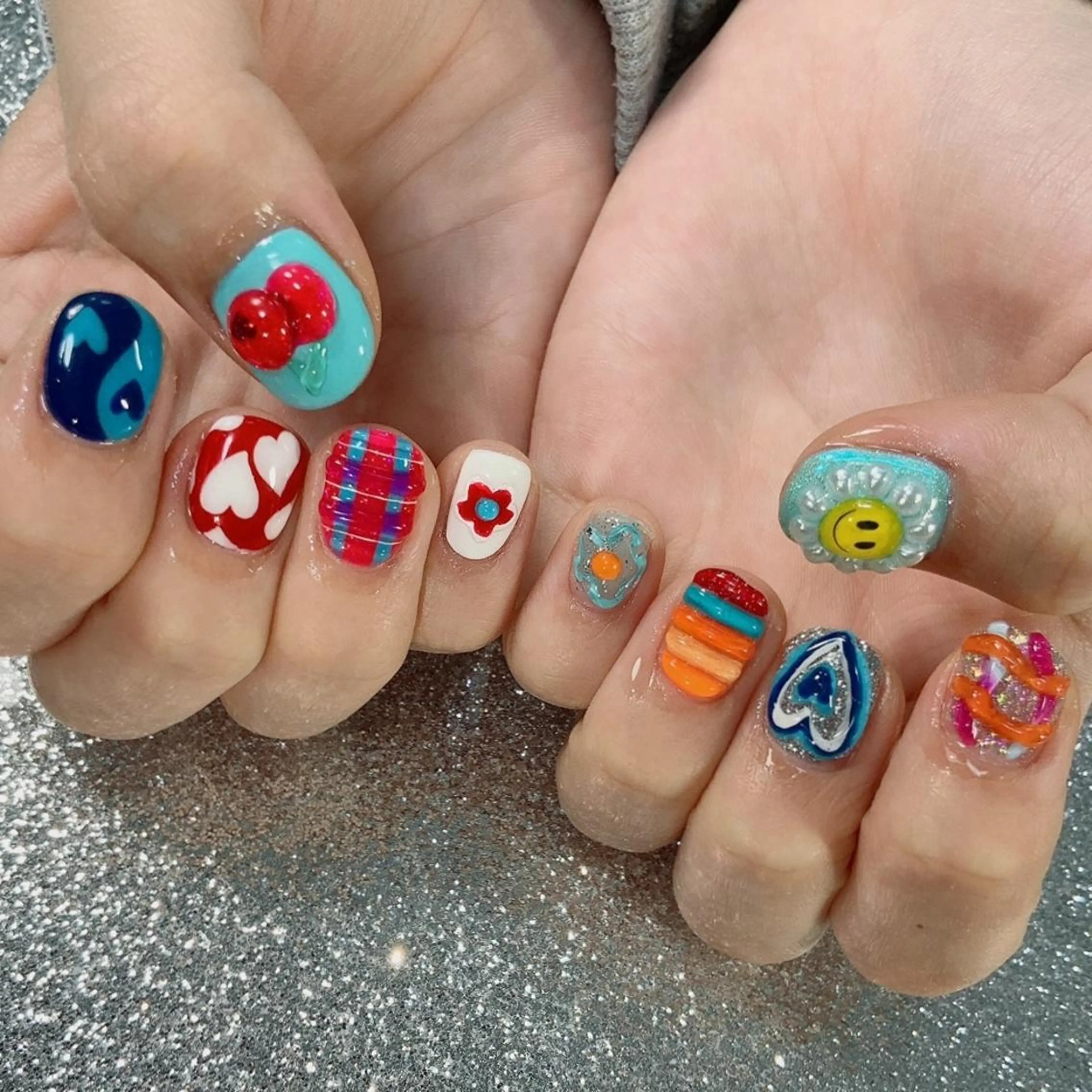 ネイル 韓国ネイル ニュアンスネイル   MAKInailのネイルデザイン