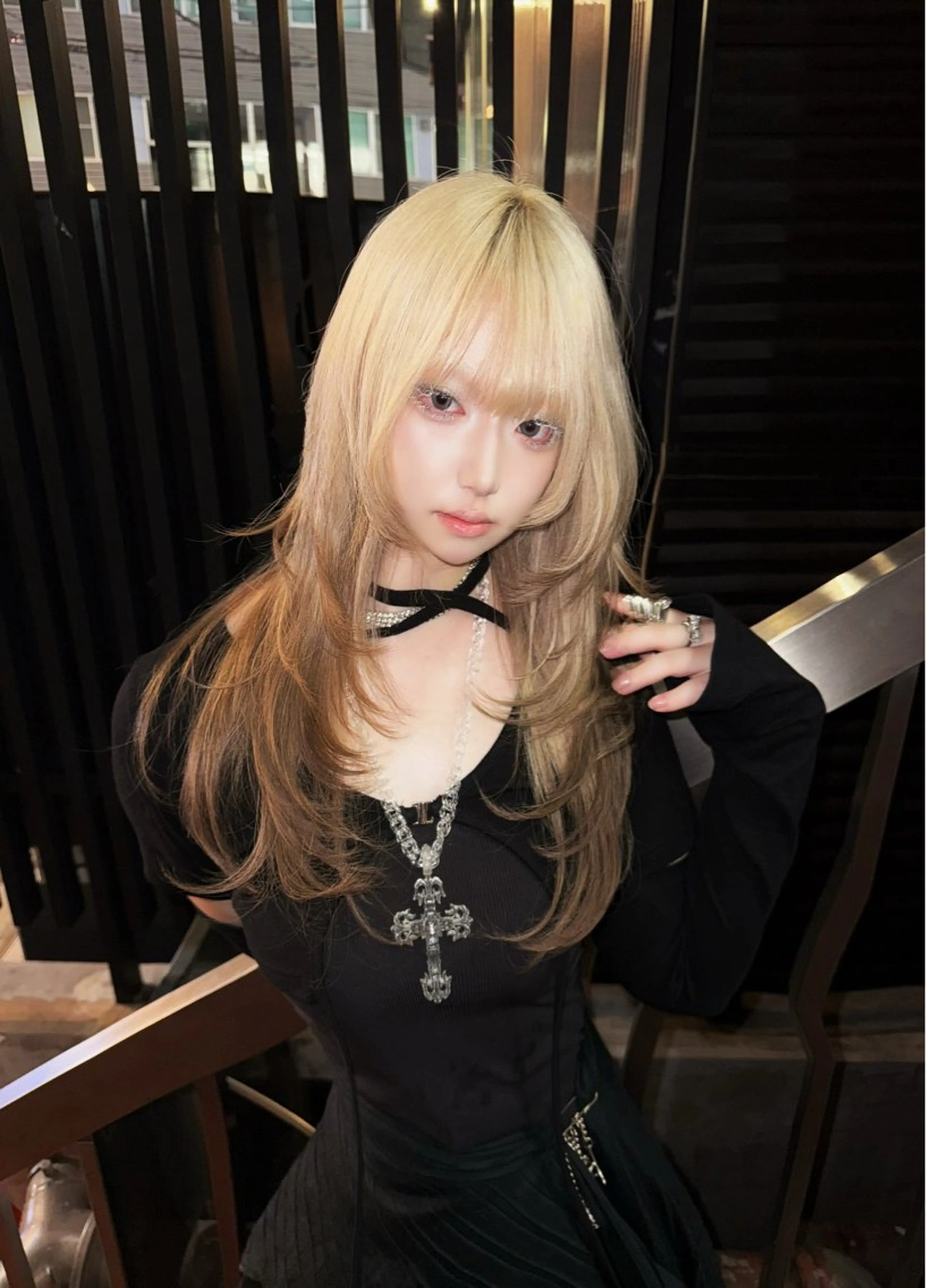 ロング カラー ブリーチ ケアブリーチ ヘアカラー Rino/ハイトーン /ミルクティーカラーのヘアスタイル