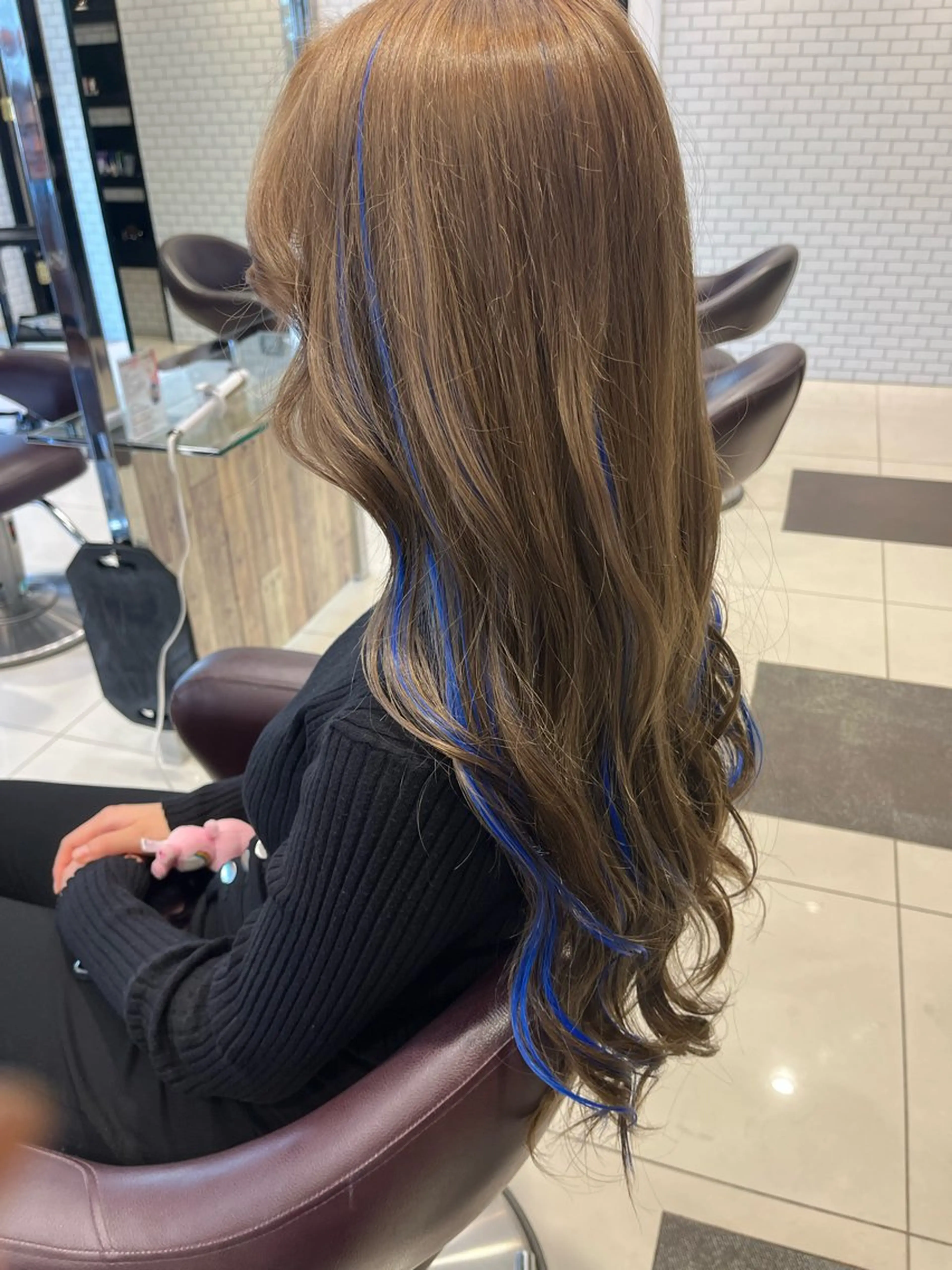 ロング カラー 村山 佳穂のヘアスタイル