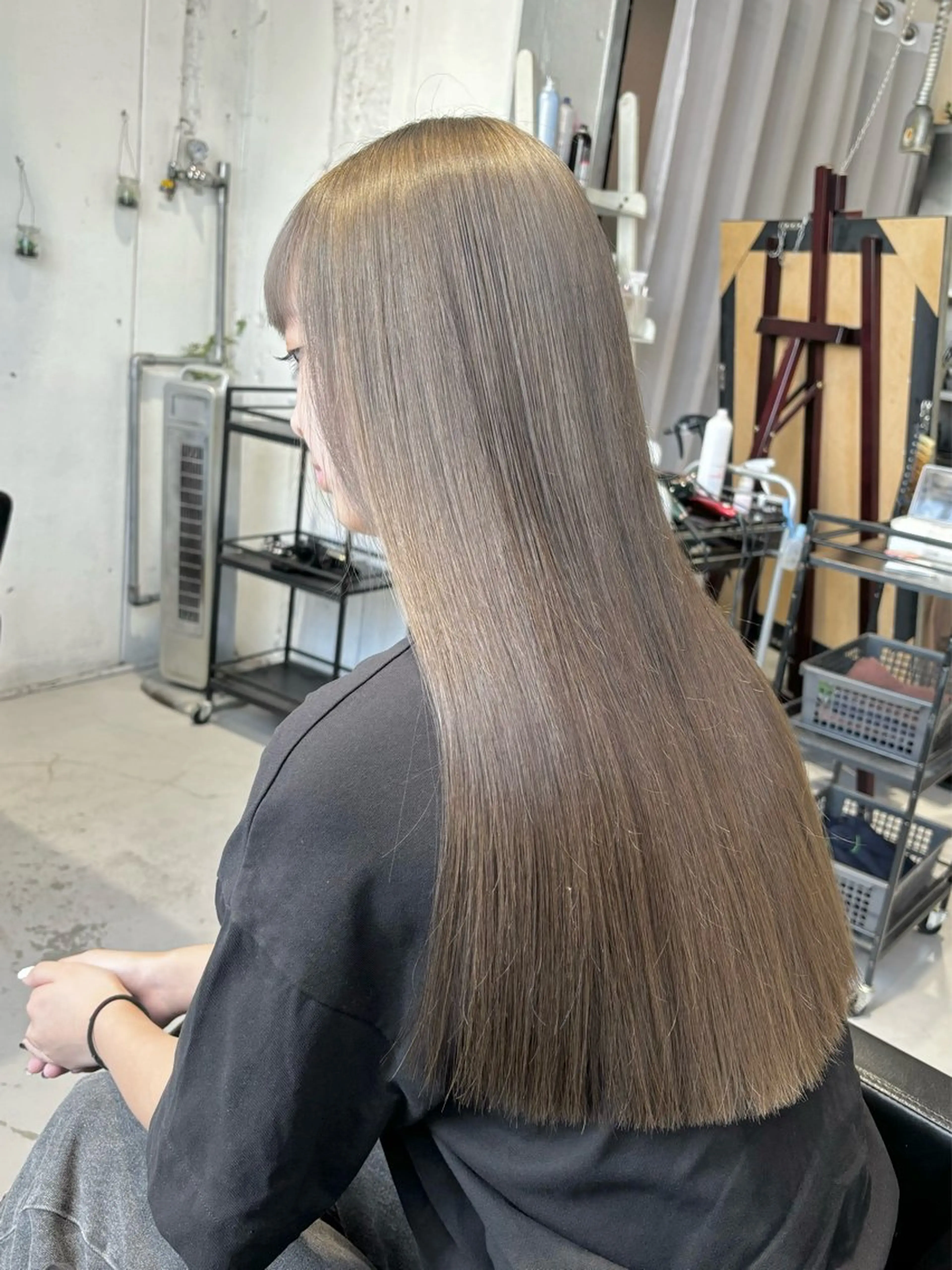 ロング カラー ブリーチ カット ヘアカラー トリートメント inc新小岩北口店 🫧Nichikaのヘアスタイル