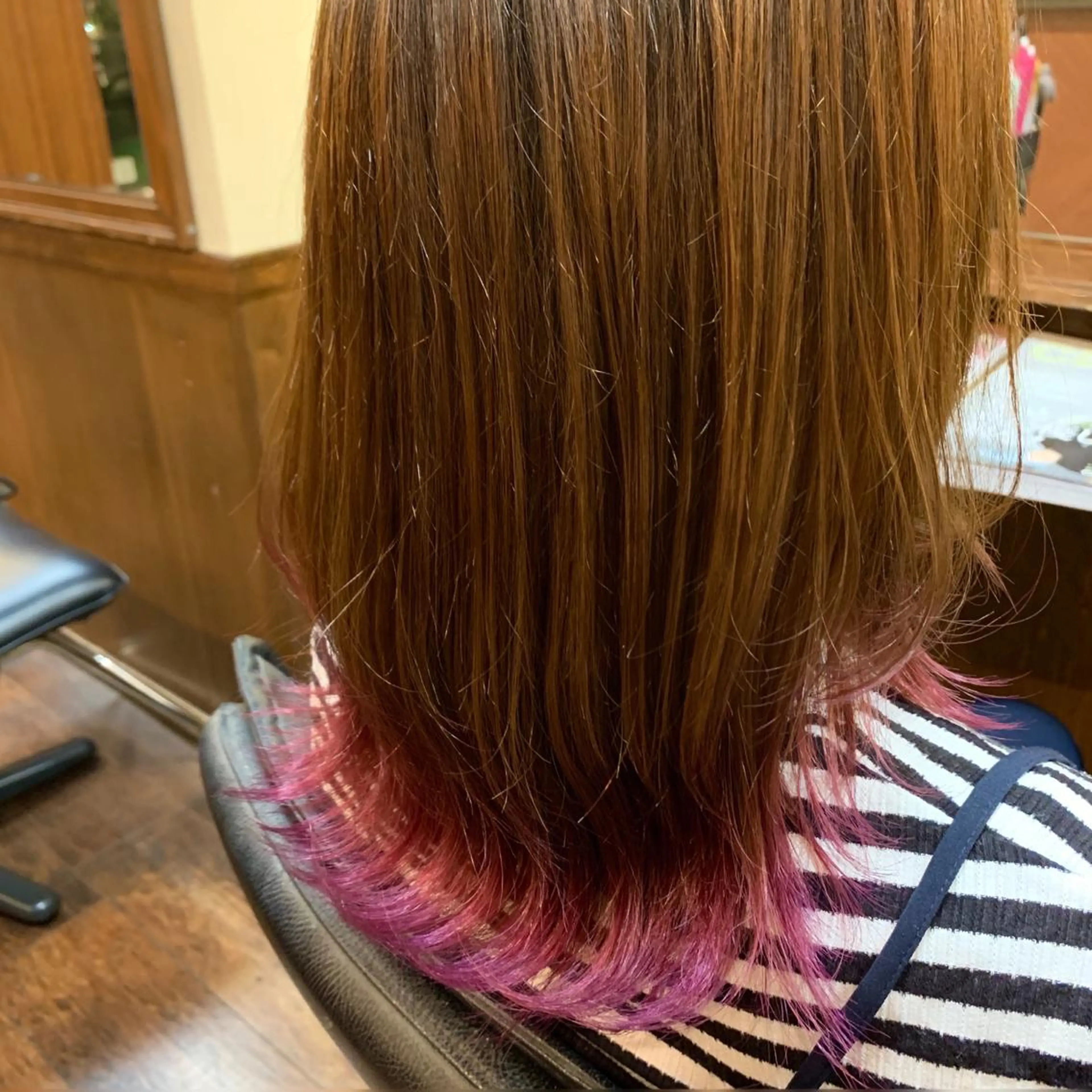 ミディアム カラー ピンクカラー シェアサロン9seat所属・髪質改善/ 安藤綾華のヘアスタイル