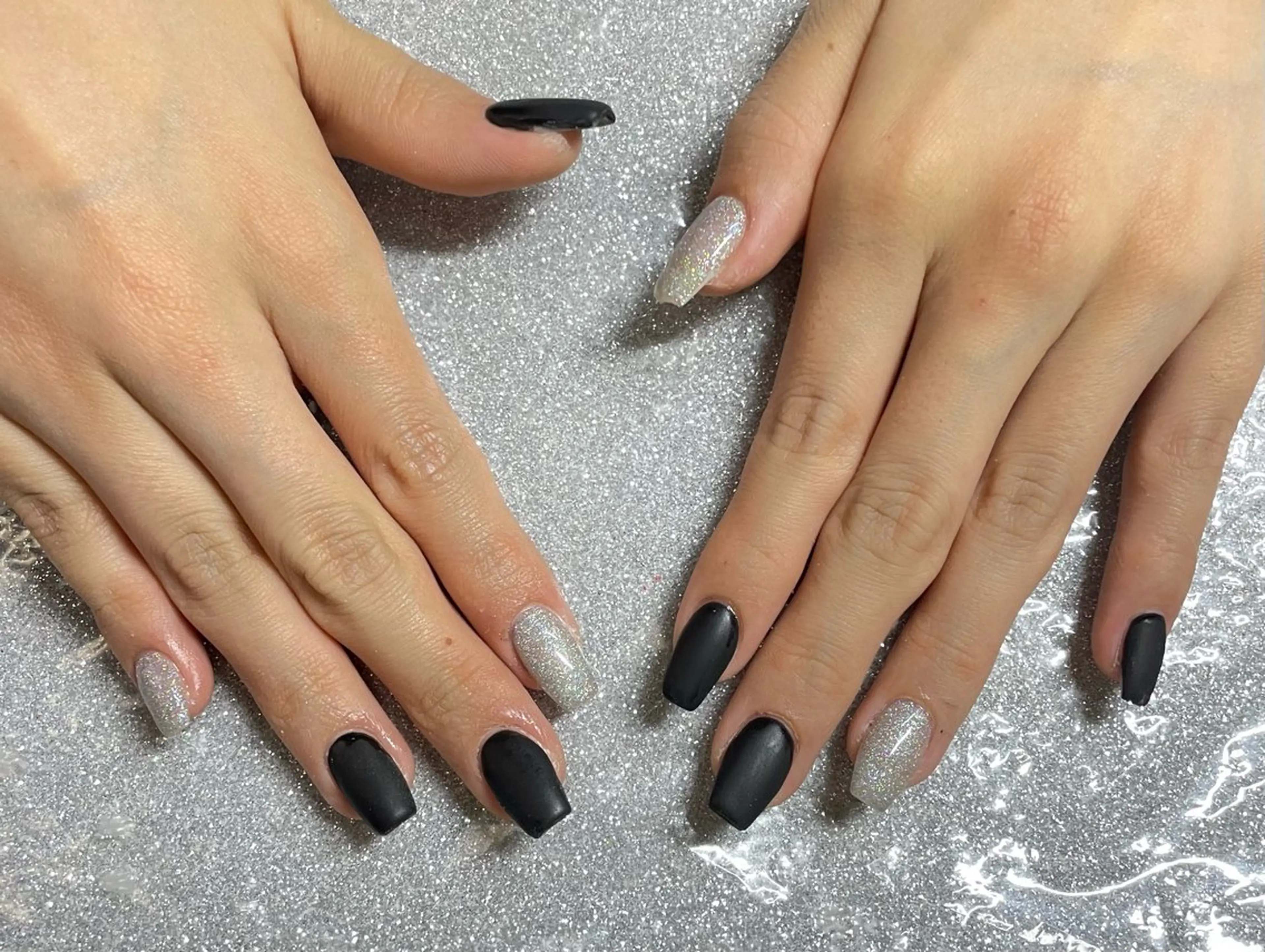 ネイル ハンドネイル VIERU RIRIKA🌻のネイルデザイン