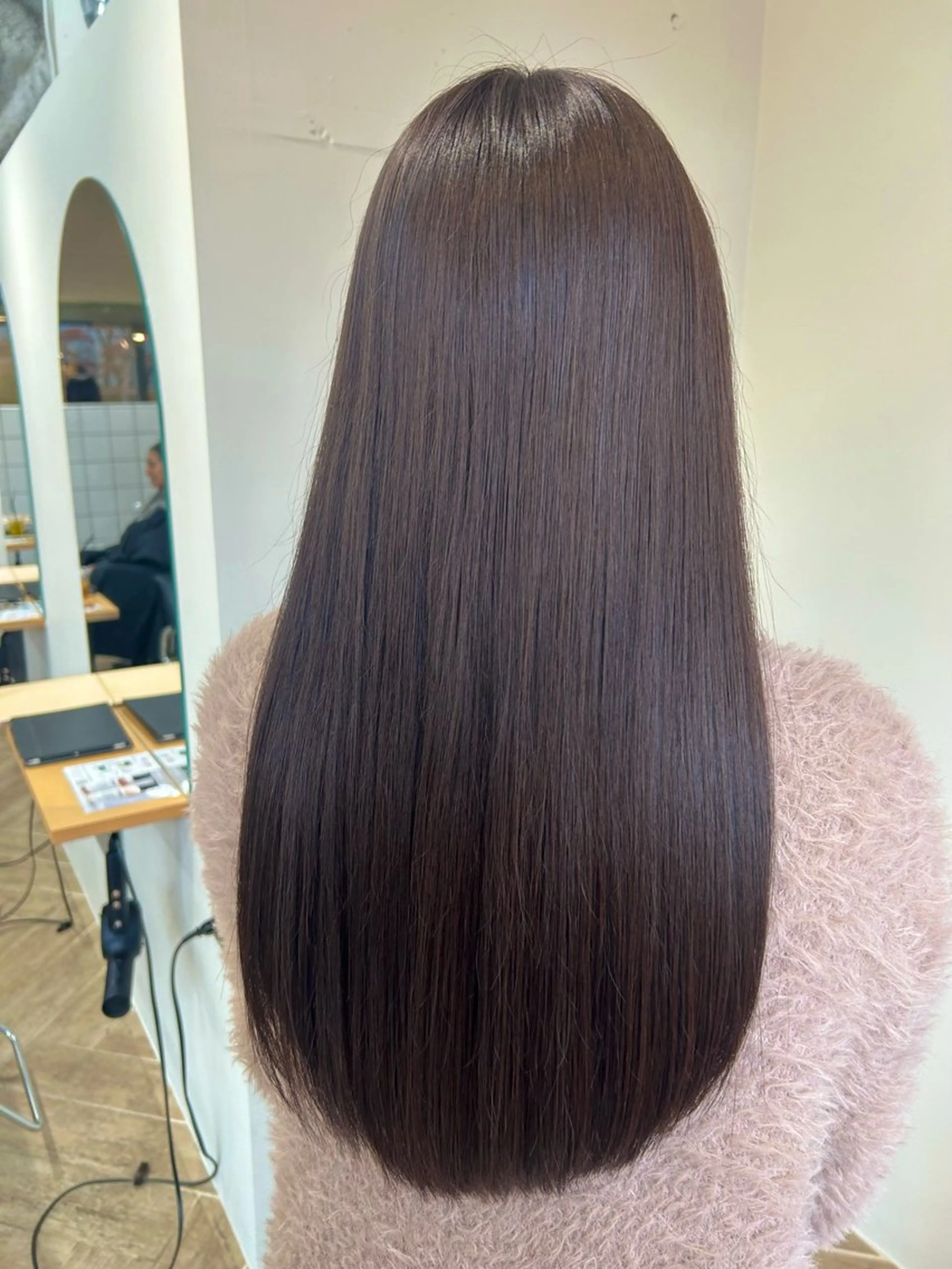 カラー ヘアカラー トリートメント ベージュ/ダブルカラ ー/新潟駅/青柳萌果のヘアスタイル