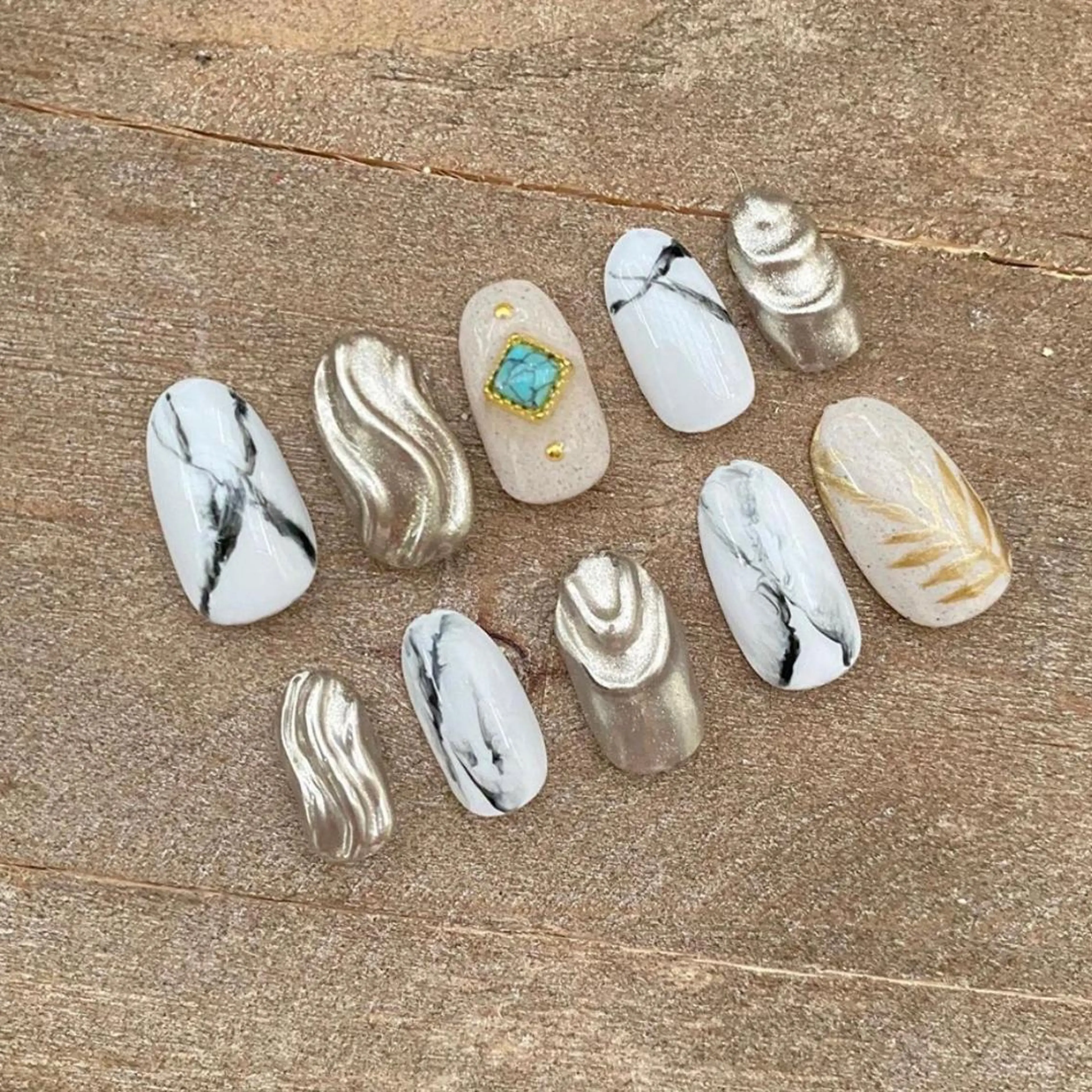 ネイル Heho nailのネイルデザイン