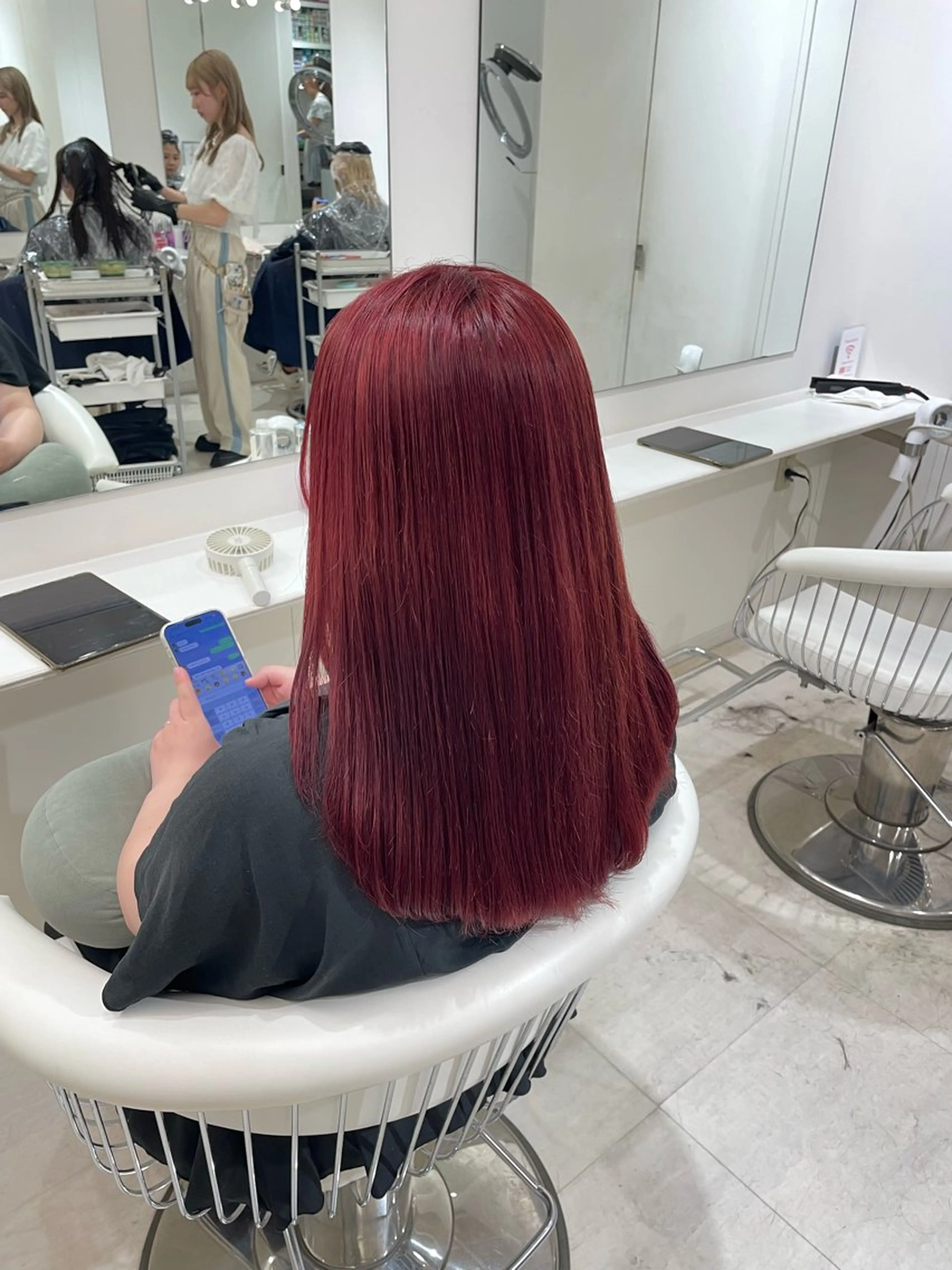 ミディアム カラー ヘアカラー ParveMix 🩶🫧入江 香名のヘアスタイル