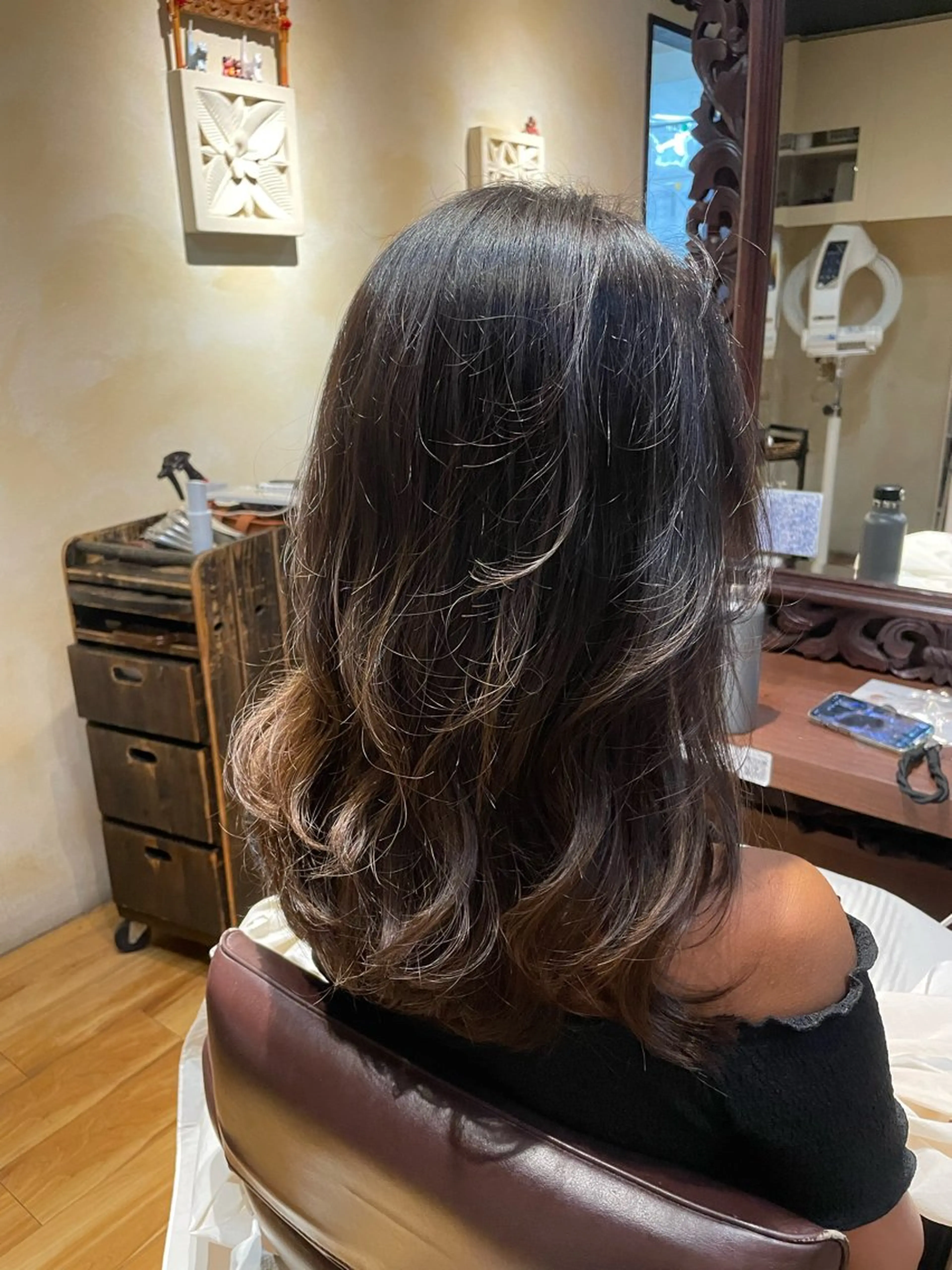 セミロング レイヤー/透明感カラ ー/茅ヶ崎/momiのヘアスタイル