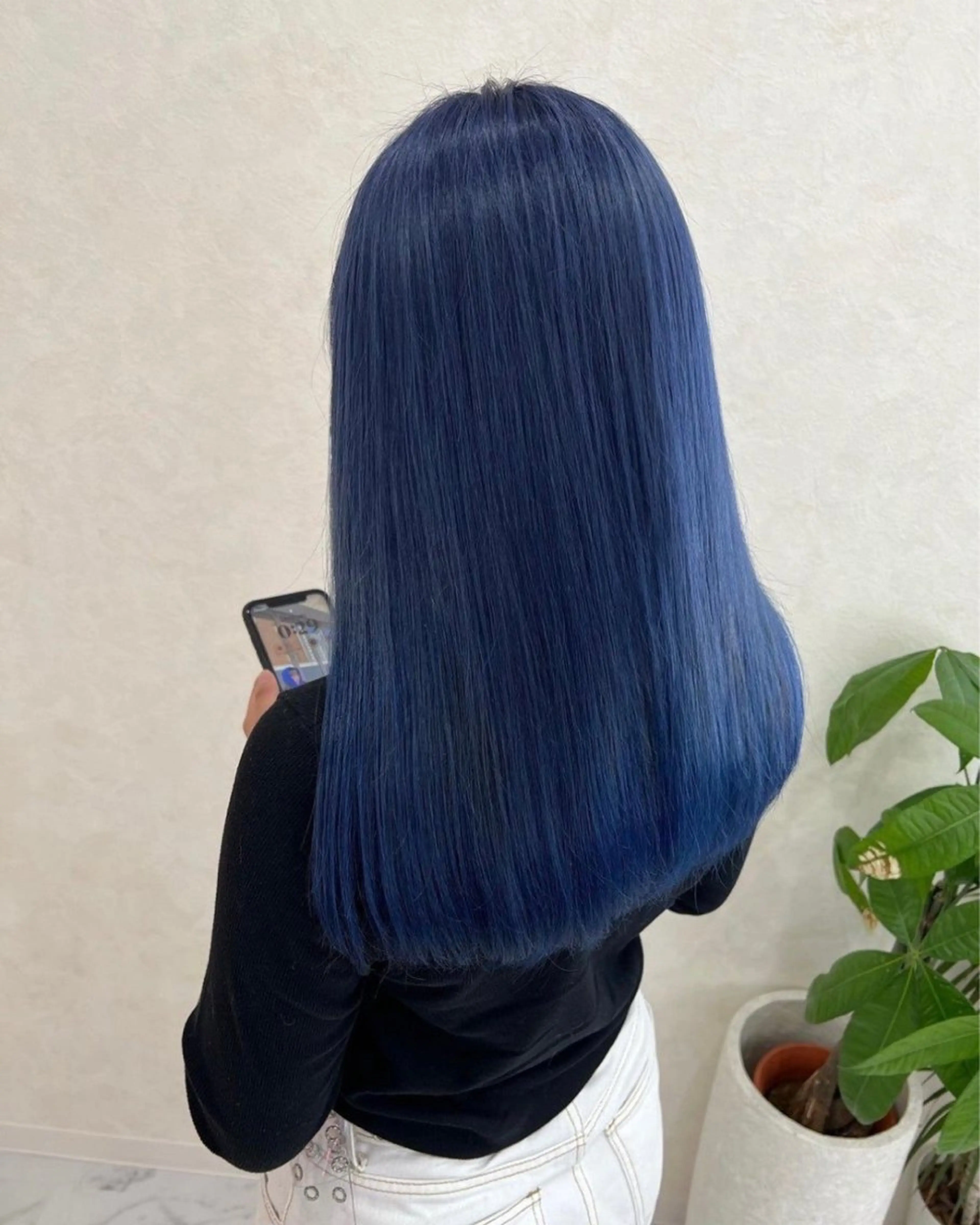 ロング カラー 透明感ハイトーン カラー🦋🌧希咲のヘアスタイル
