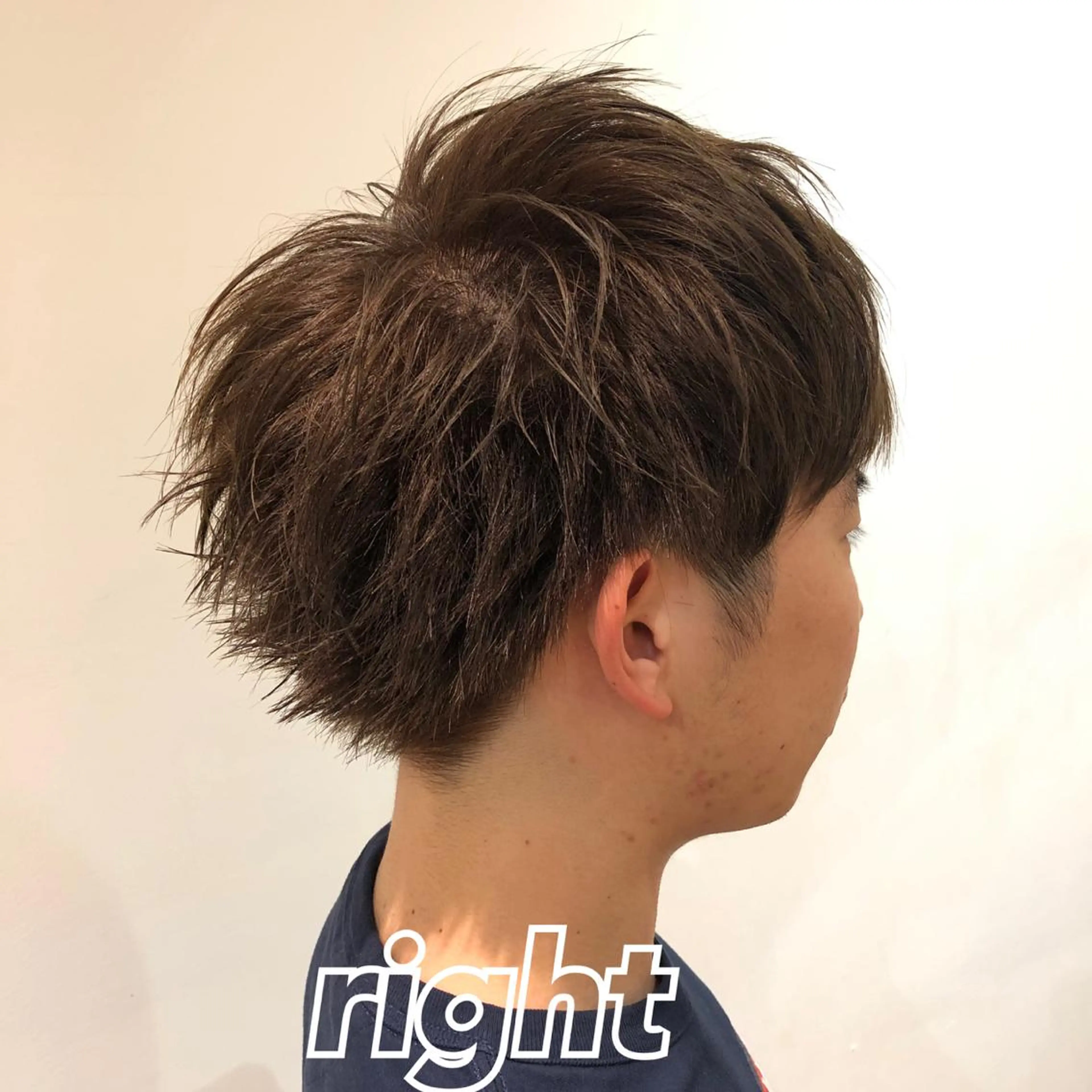 ショート カラー メンズ 細沼 葵のヘアスタイル