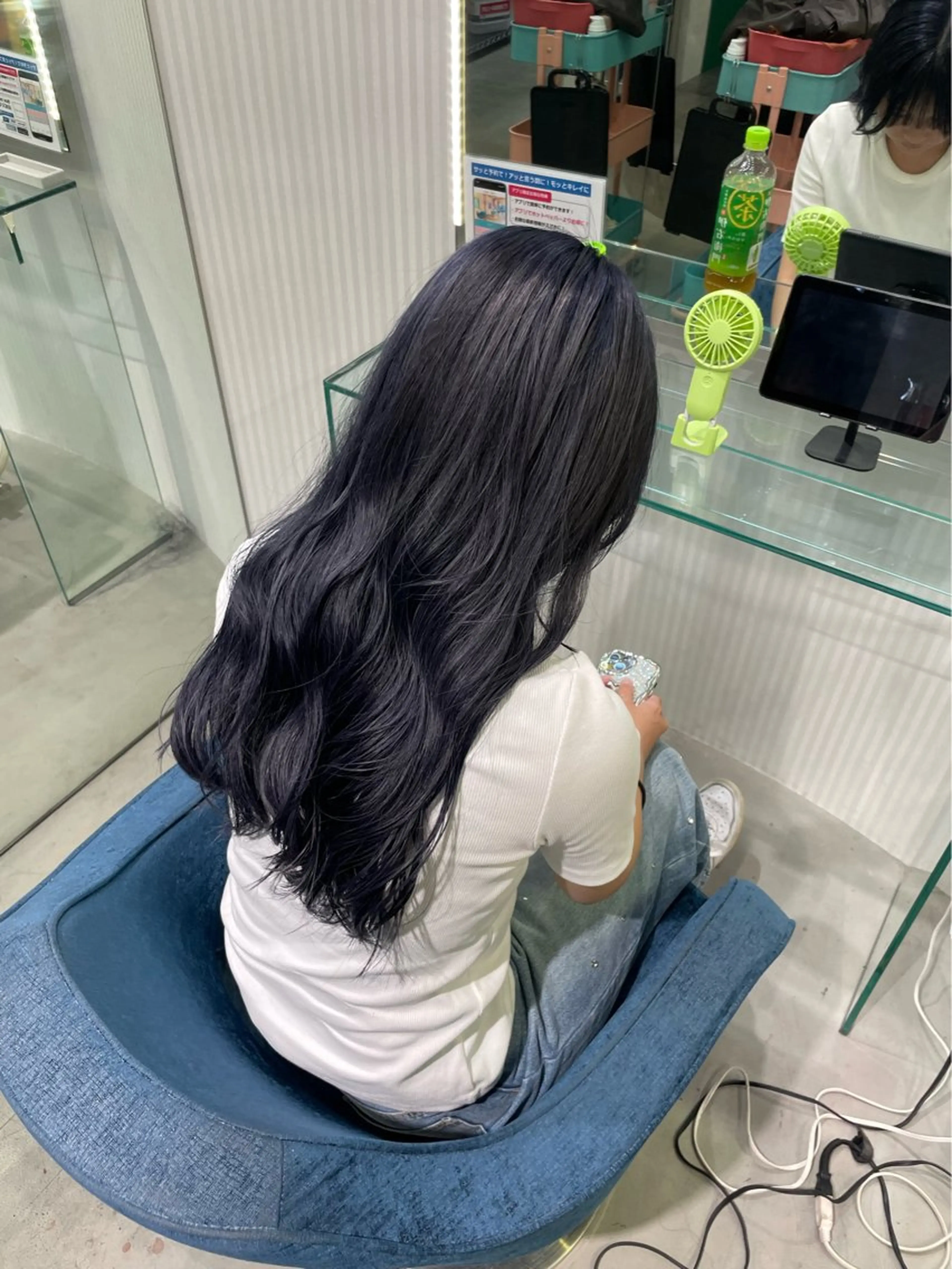 ロング カラー ネイビーカラー ヘアカラー 安井まゆ _Box mico.のヘアスタイル