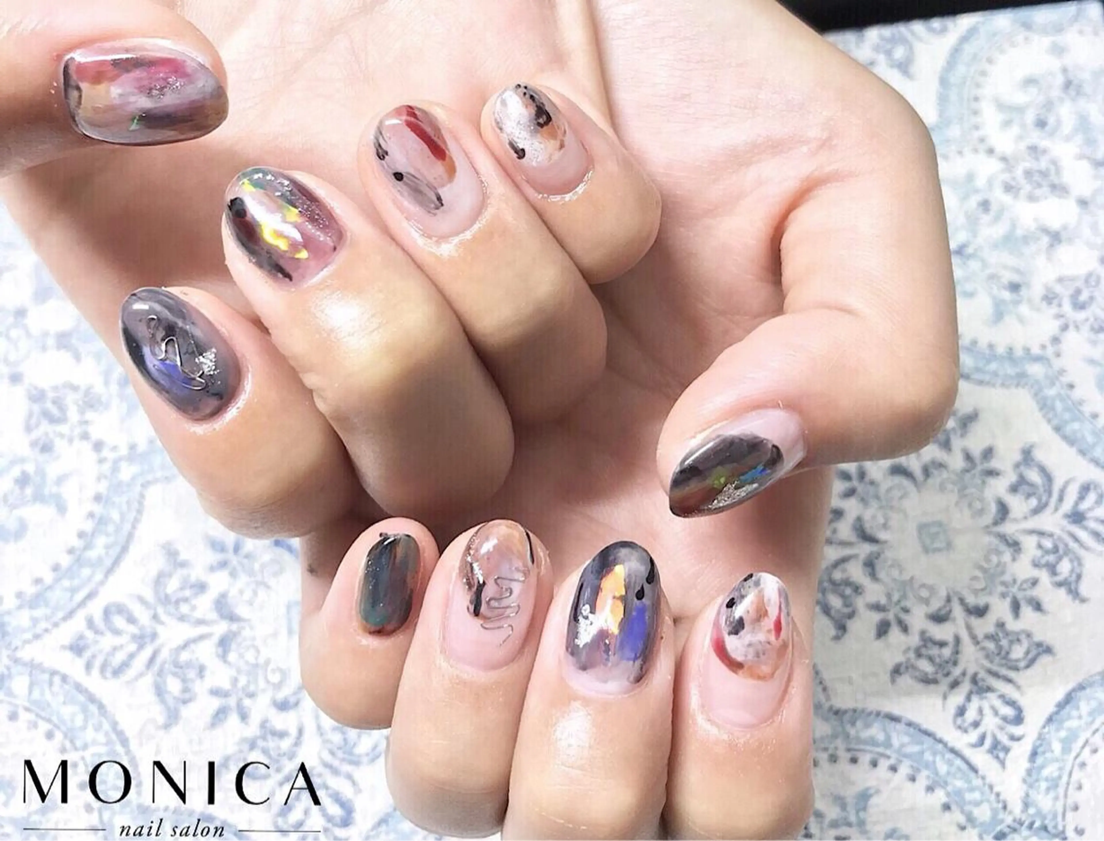ネイル ニュアンスネイル nailsalon MONICAのネイルデザイン
